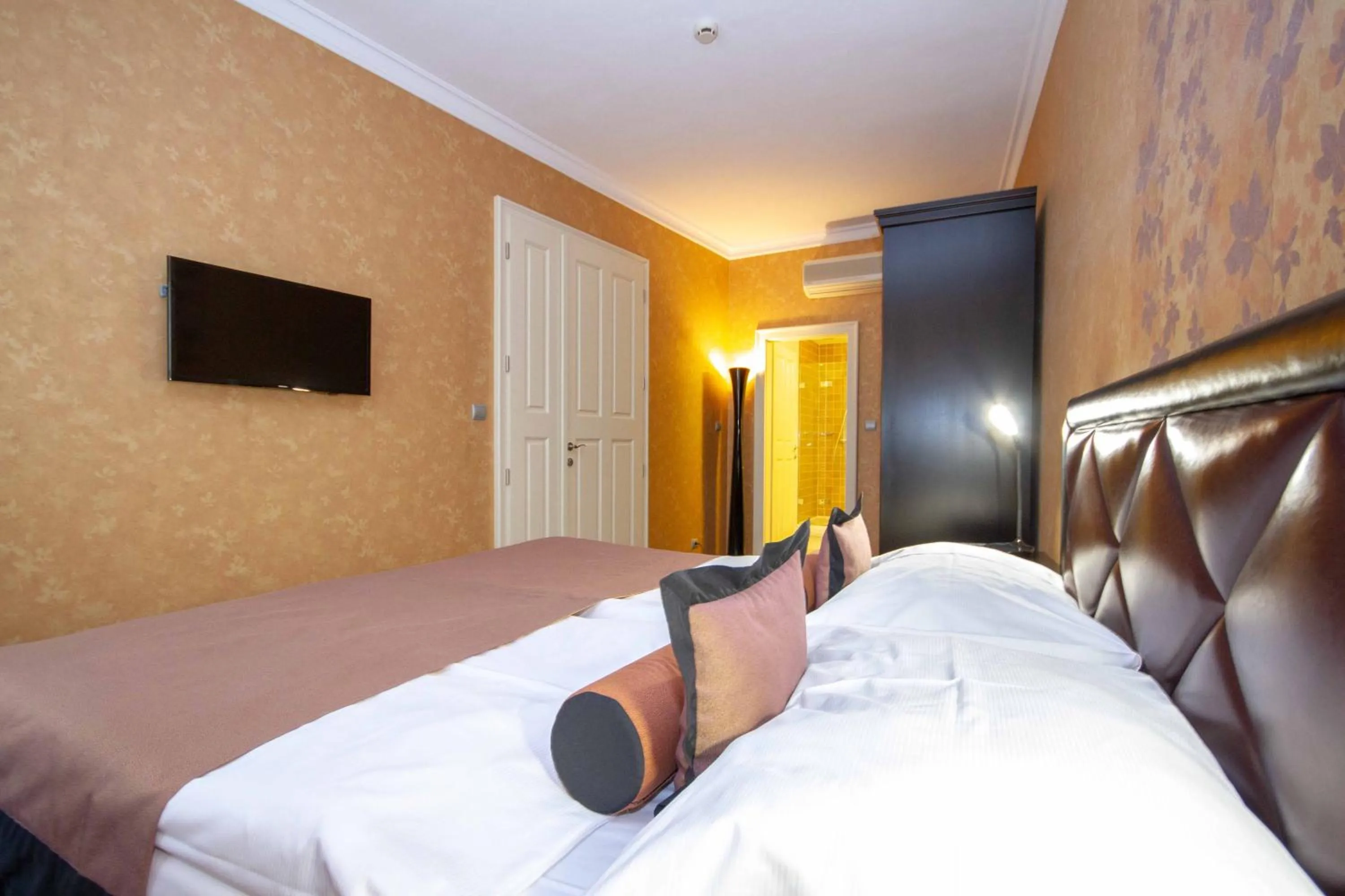 Bed in SKARITZ Hotel & Residence