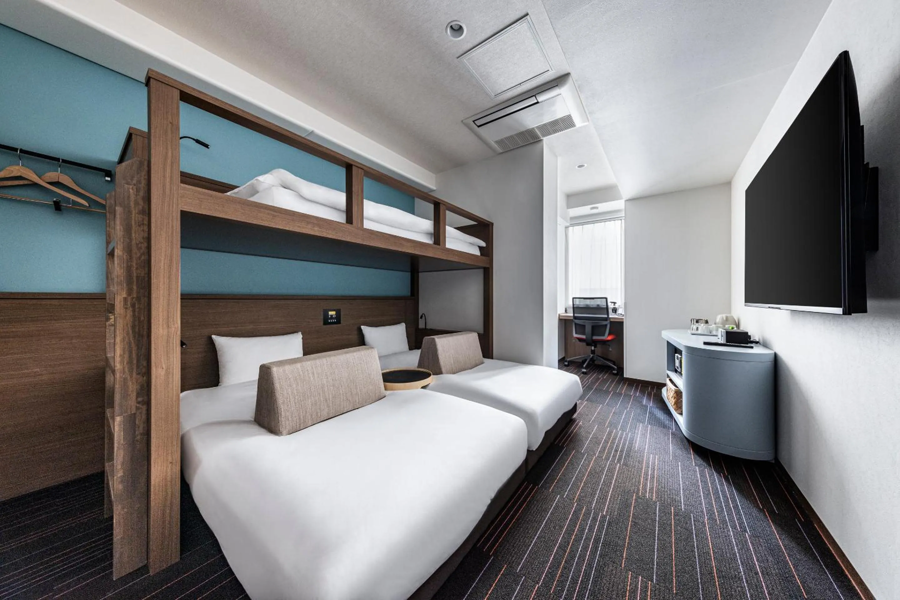 Bed in the b shimbashi