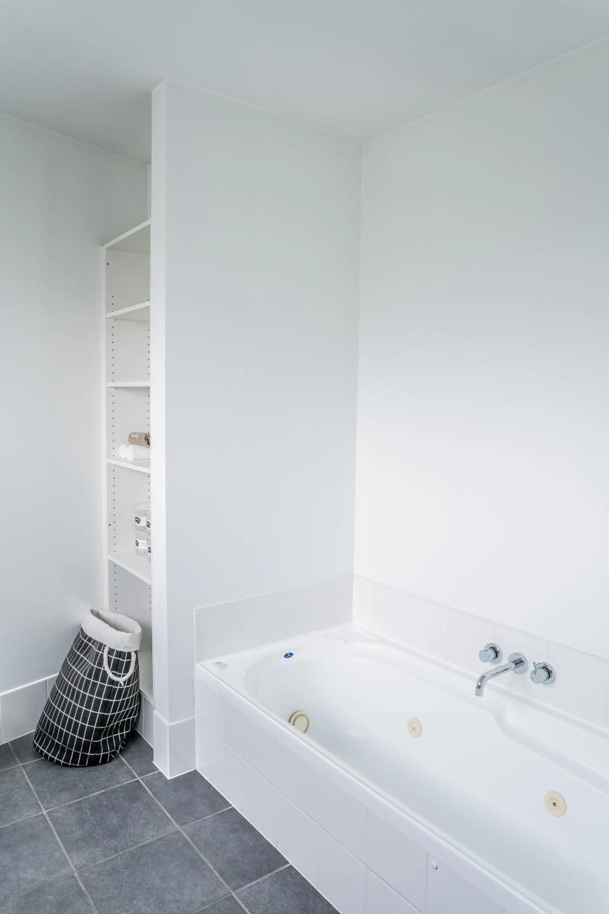 Bathroom in Airport Christchurch Motel