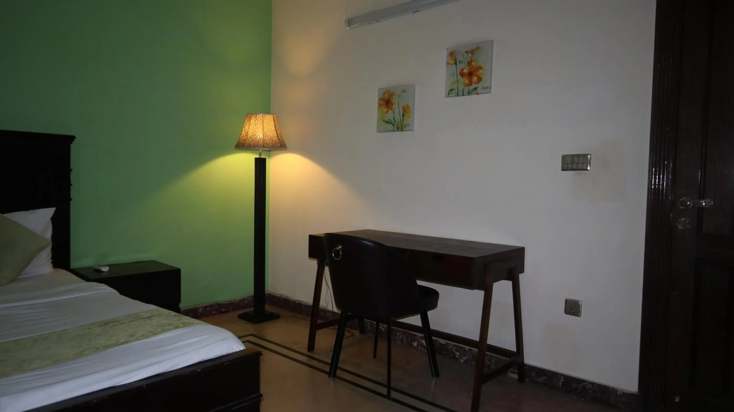 Bed in Serene Residence