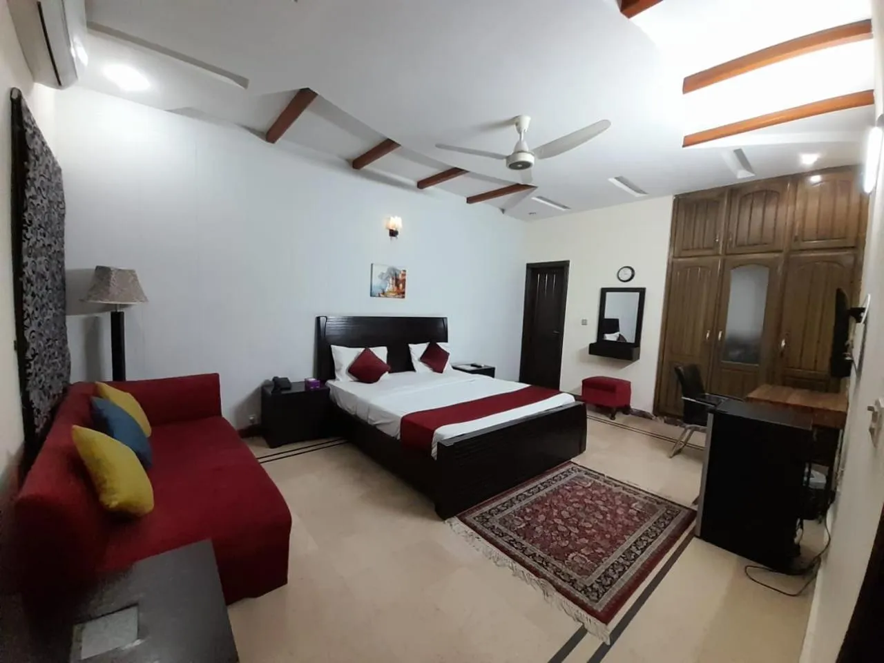 Bed in Serene Residence