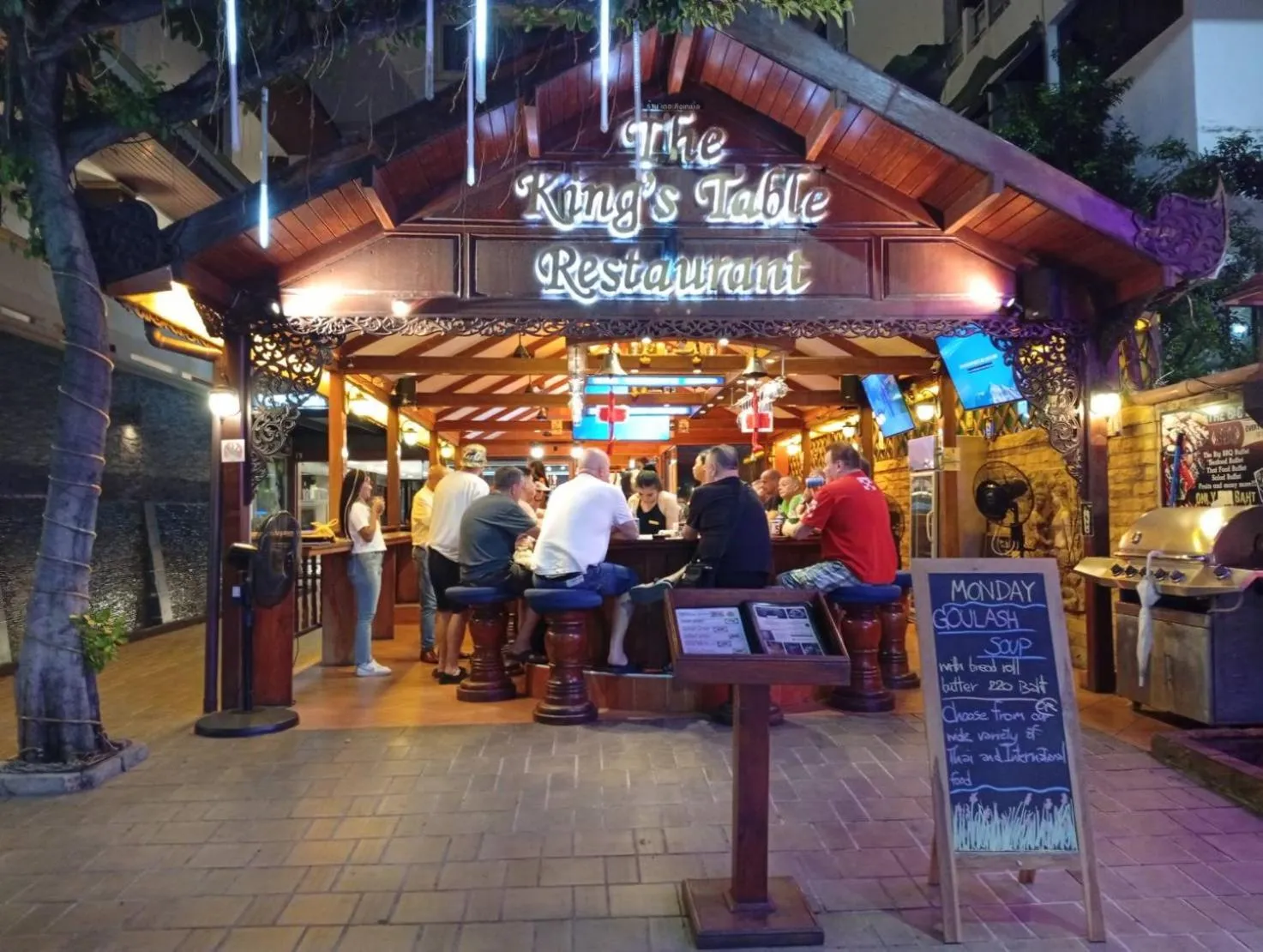 Restaurant/places to eat in Inn House- SHA Extra Plus