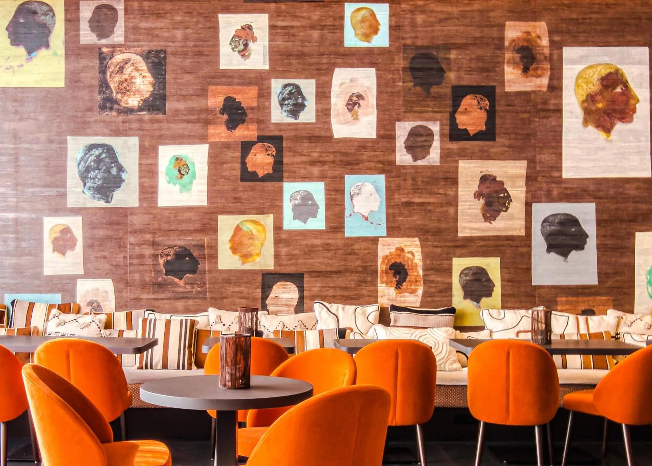 Communal lounge/ TV room in Boa Hotel - BW Signature Collection - Lille Centre Gares