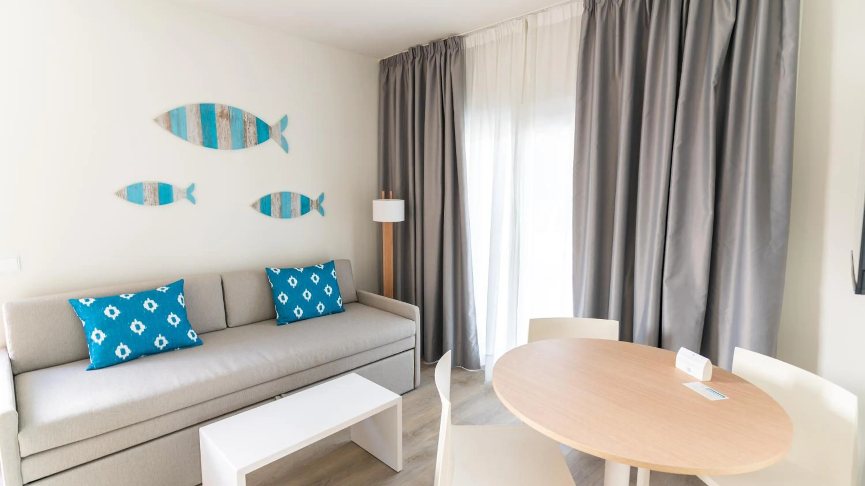 Living room in BLUESEA Gran Playa