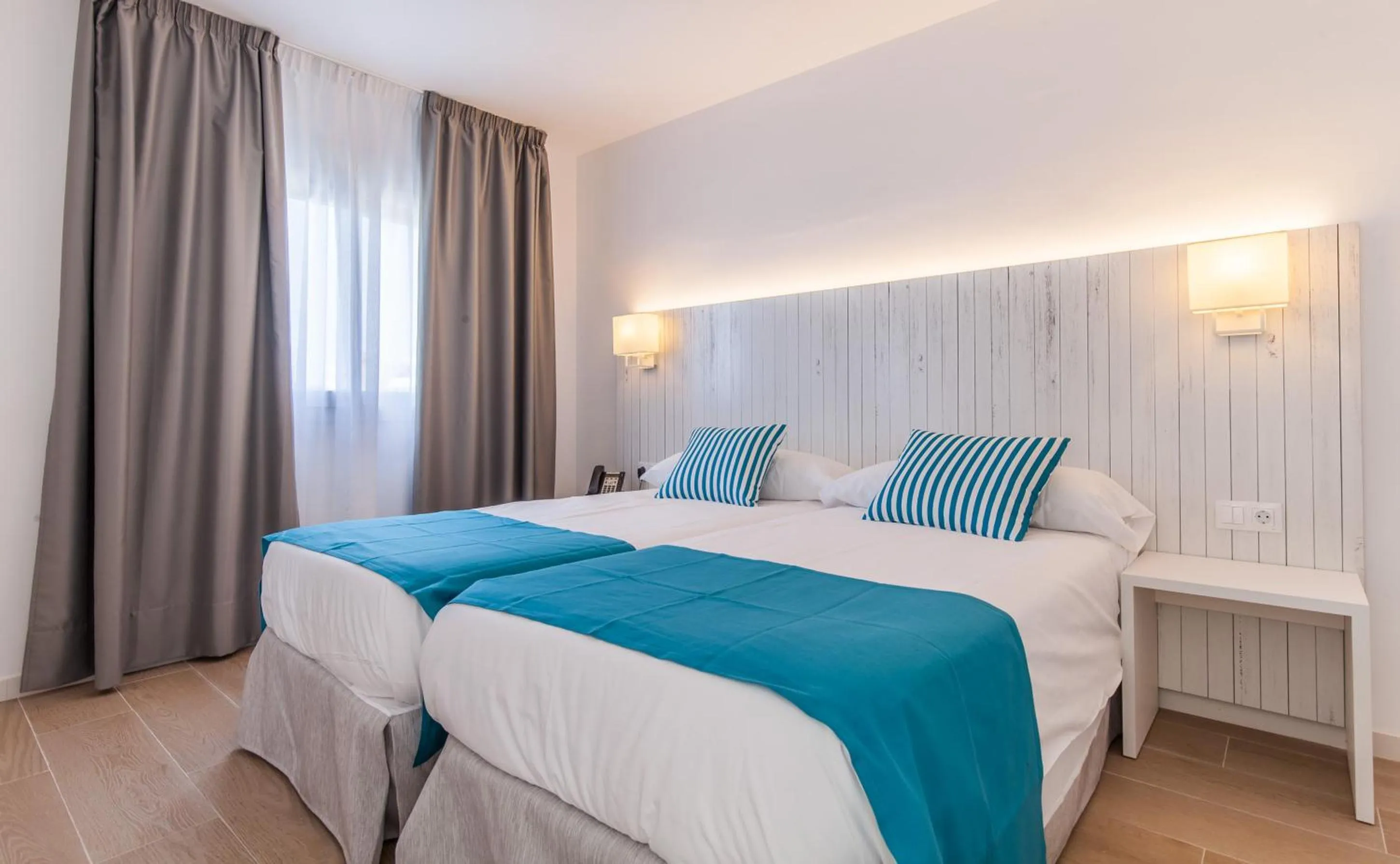 Bedroom, Bed in BLUESEA Gran Playa