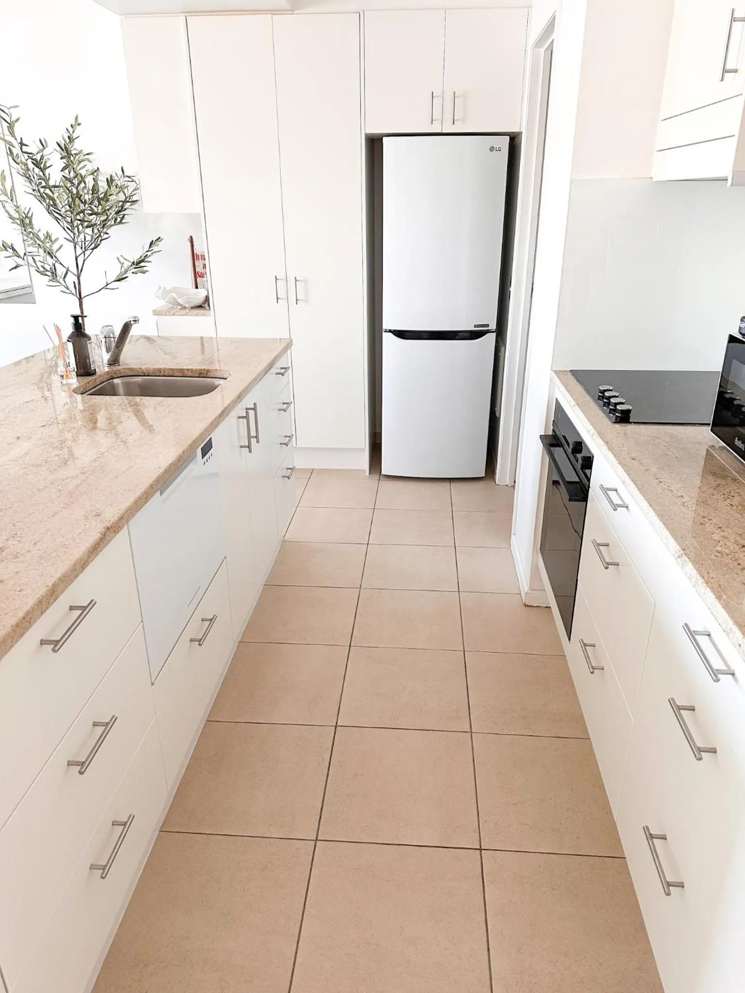 Noosa Entrance Waterfront Resort