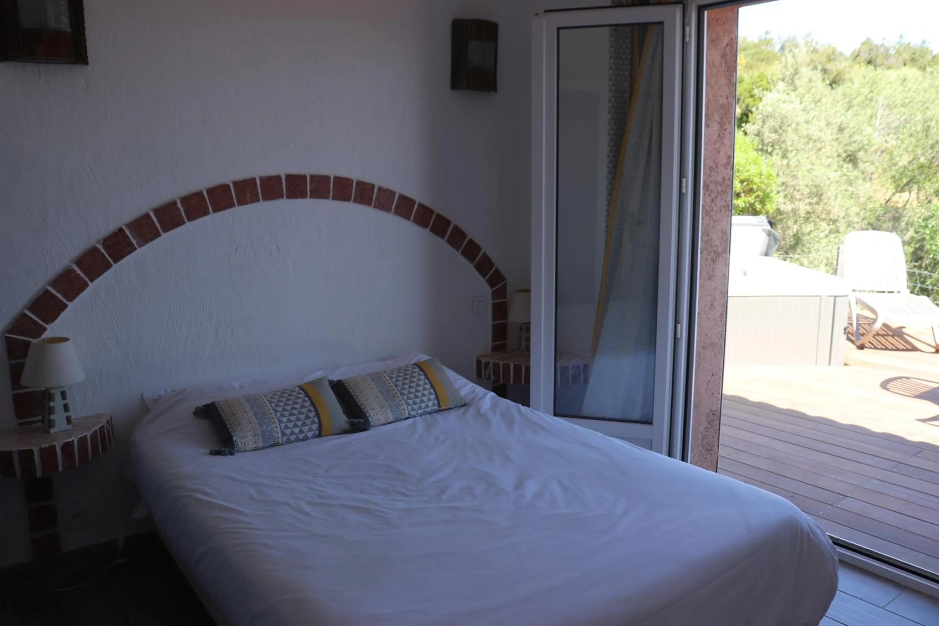 Bed in Résidence U Pirellu