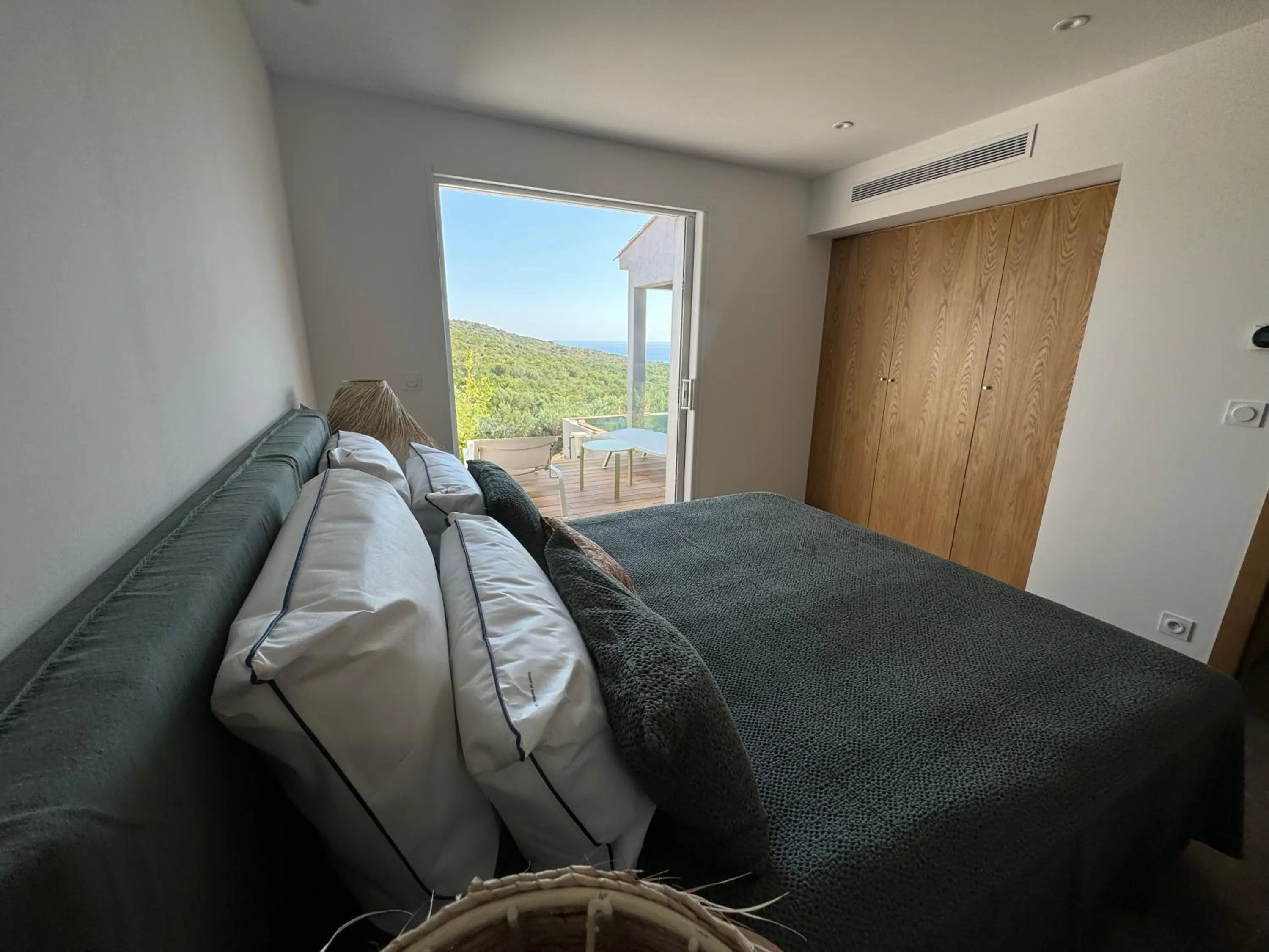 Bed in Résidence U Pirellu