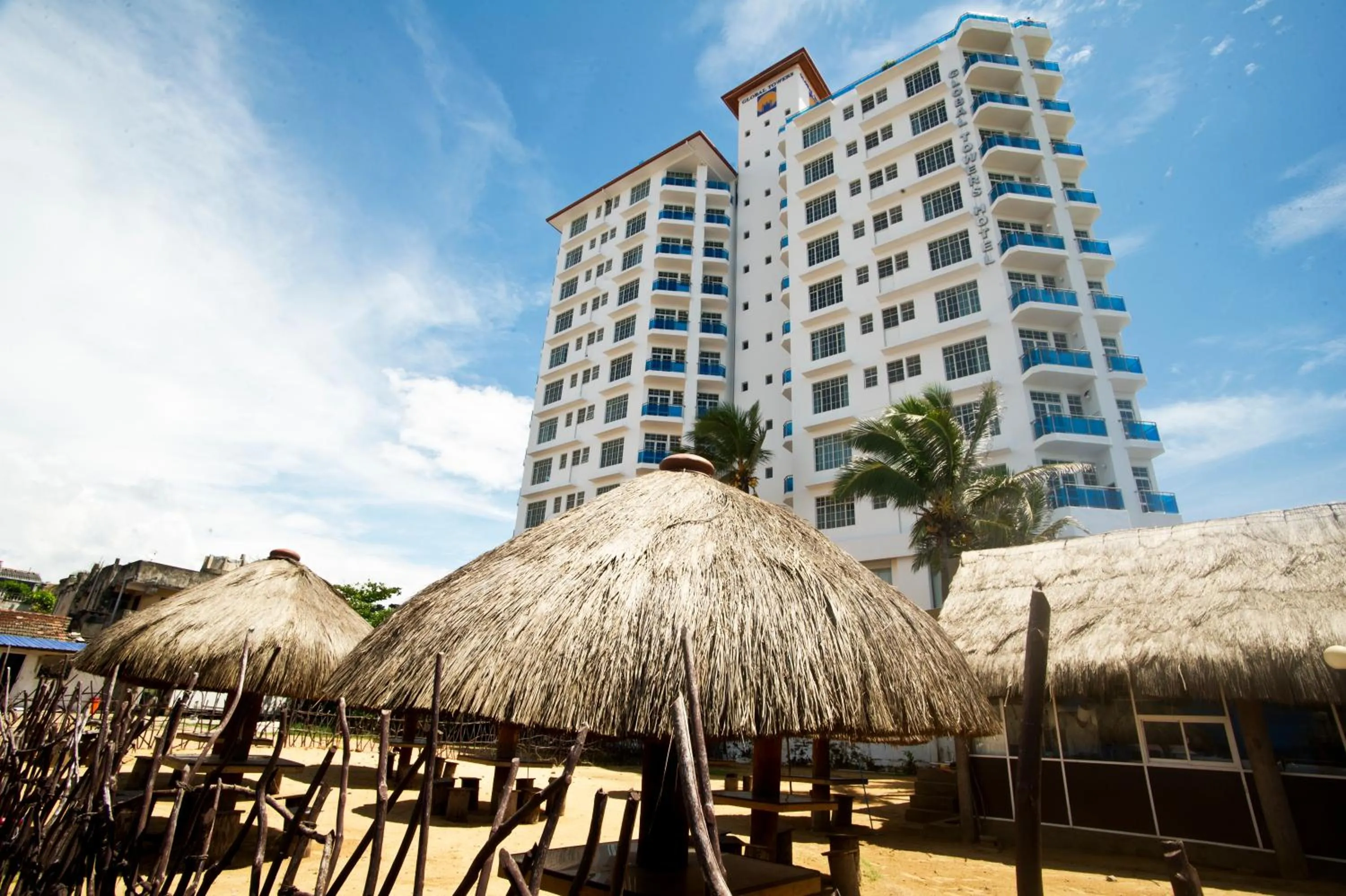 Facade/entrance in Global Towers Hotel & Apartments