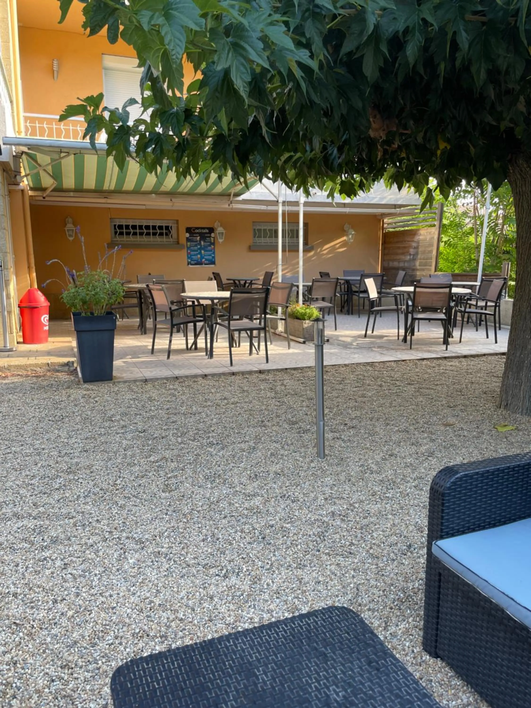 Balcony/Terrace in Logis Hôtel Le Clement V