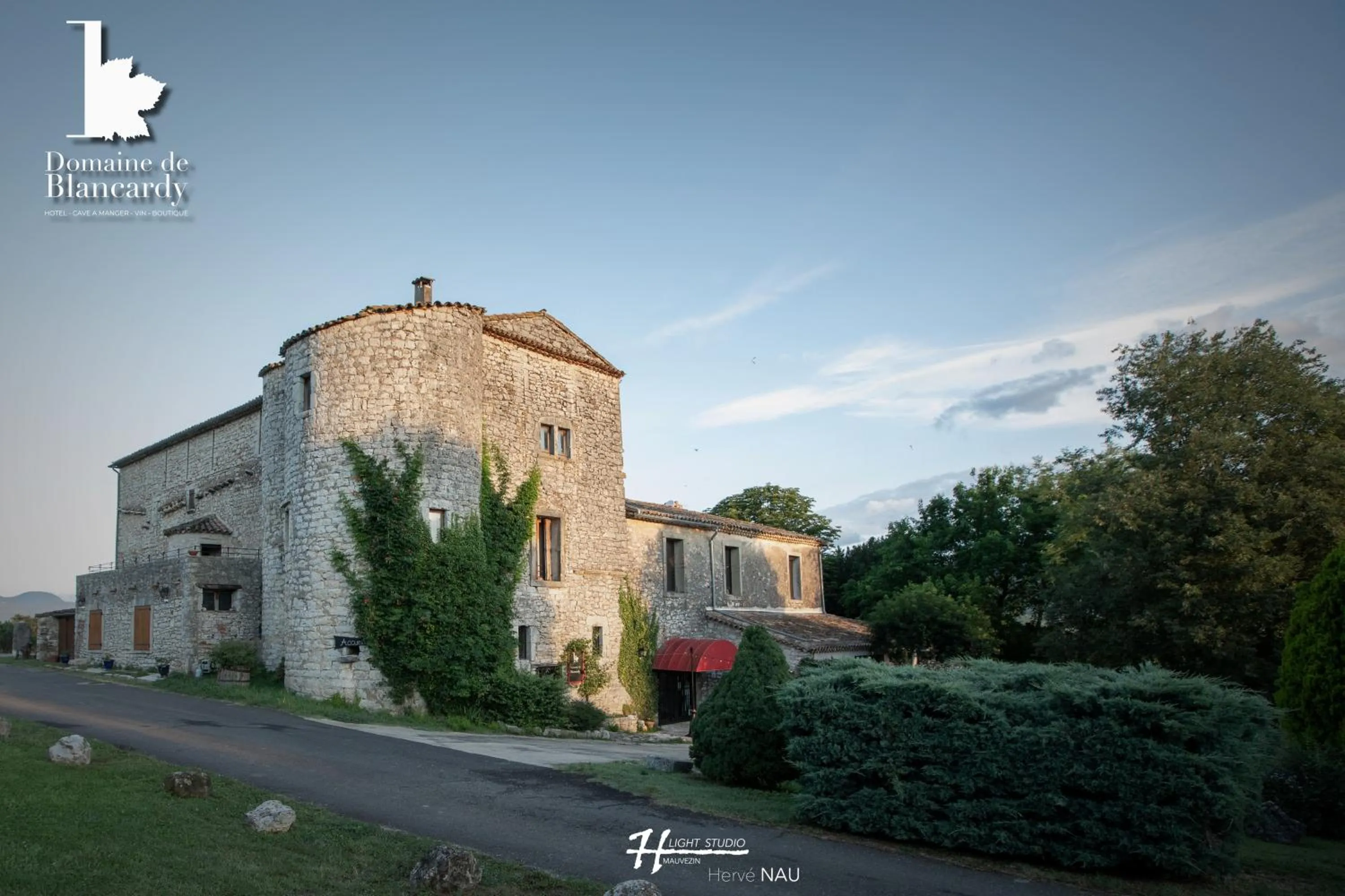 Property building in Domaine De Blancardy