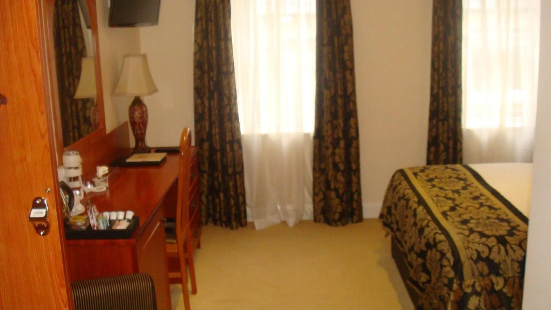 Coffee/tea facilities in The Belfray Country Inn