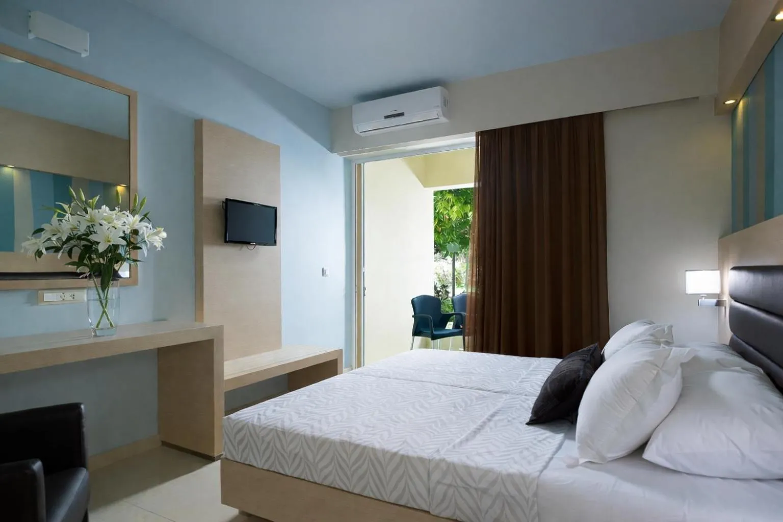 Bedroom, Bed in Eleftheria Hotel