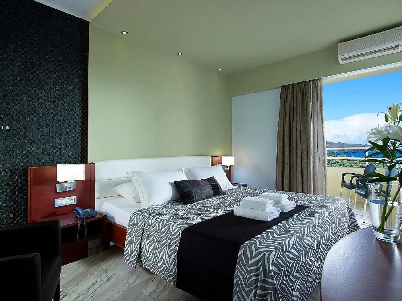 Bedroom, Bed in Eleftheria Hotel