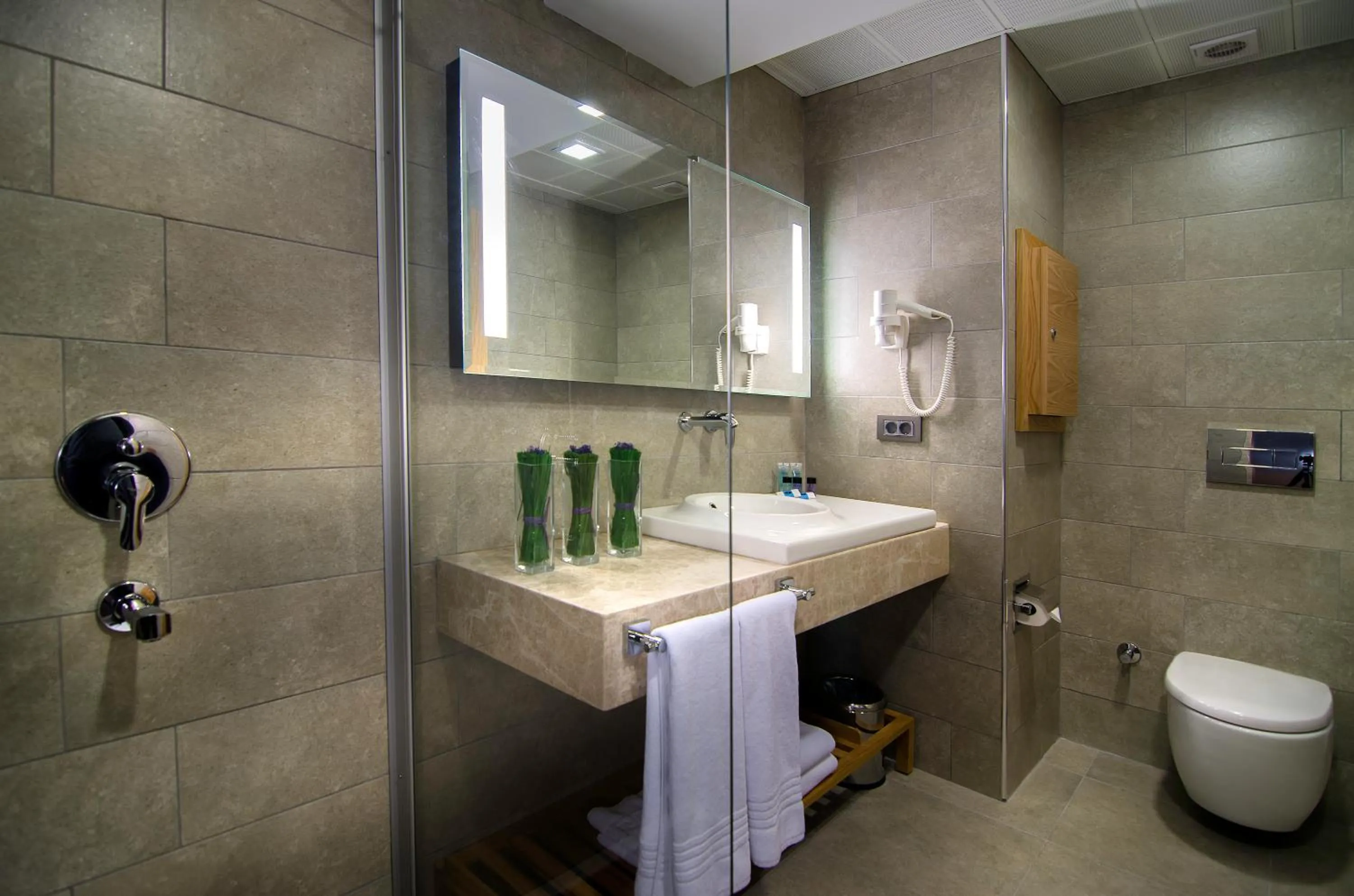 Bathroom in Ilayda Avantgarde Hotel