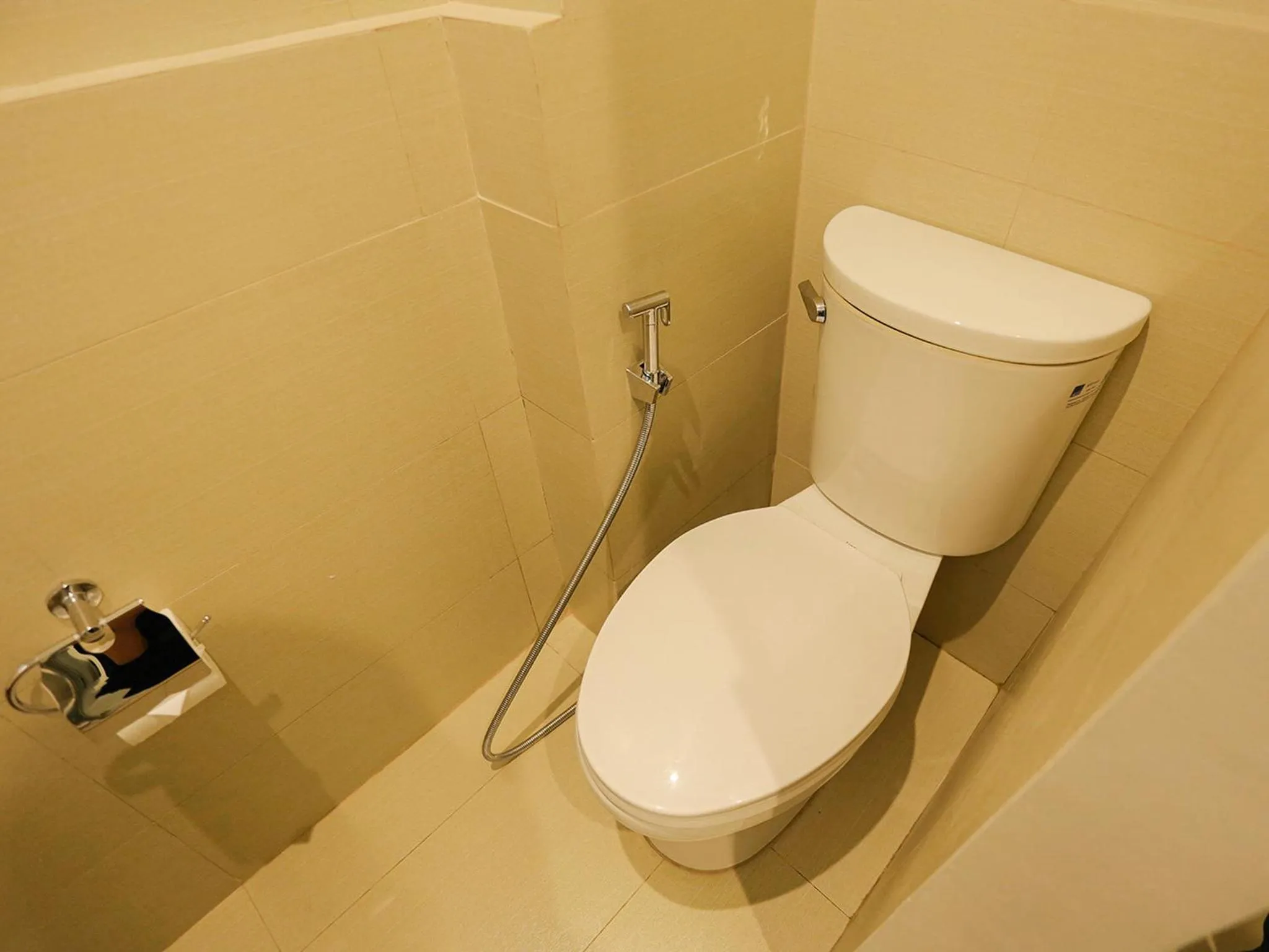 Toilet in Go Hotels Ermita, Manila