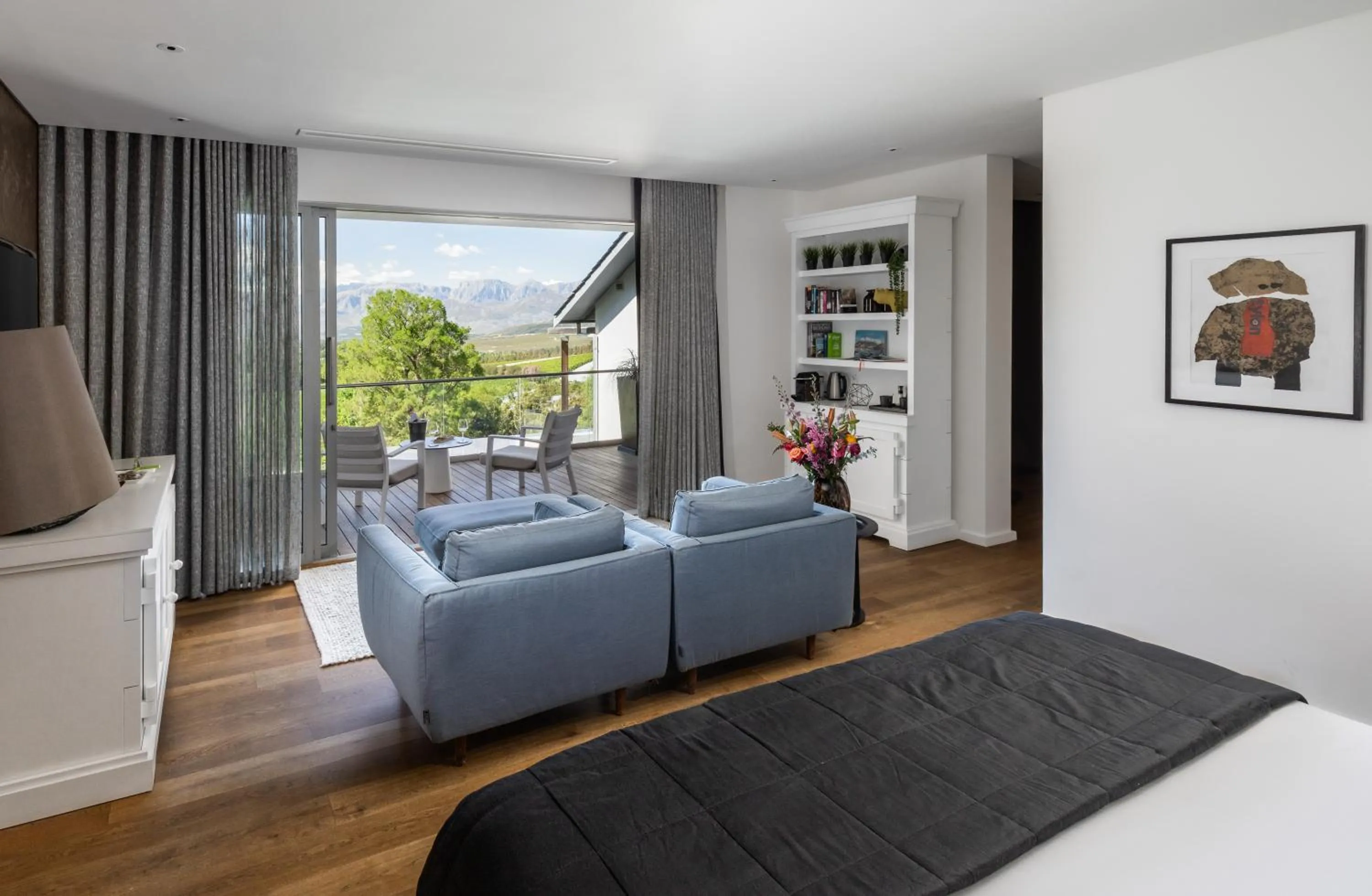 Seating area in Clouds Estate