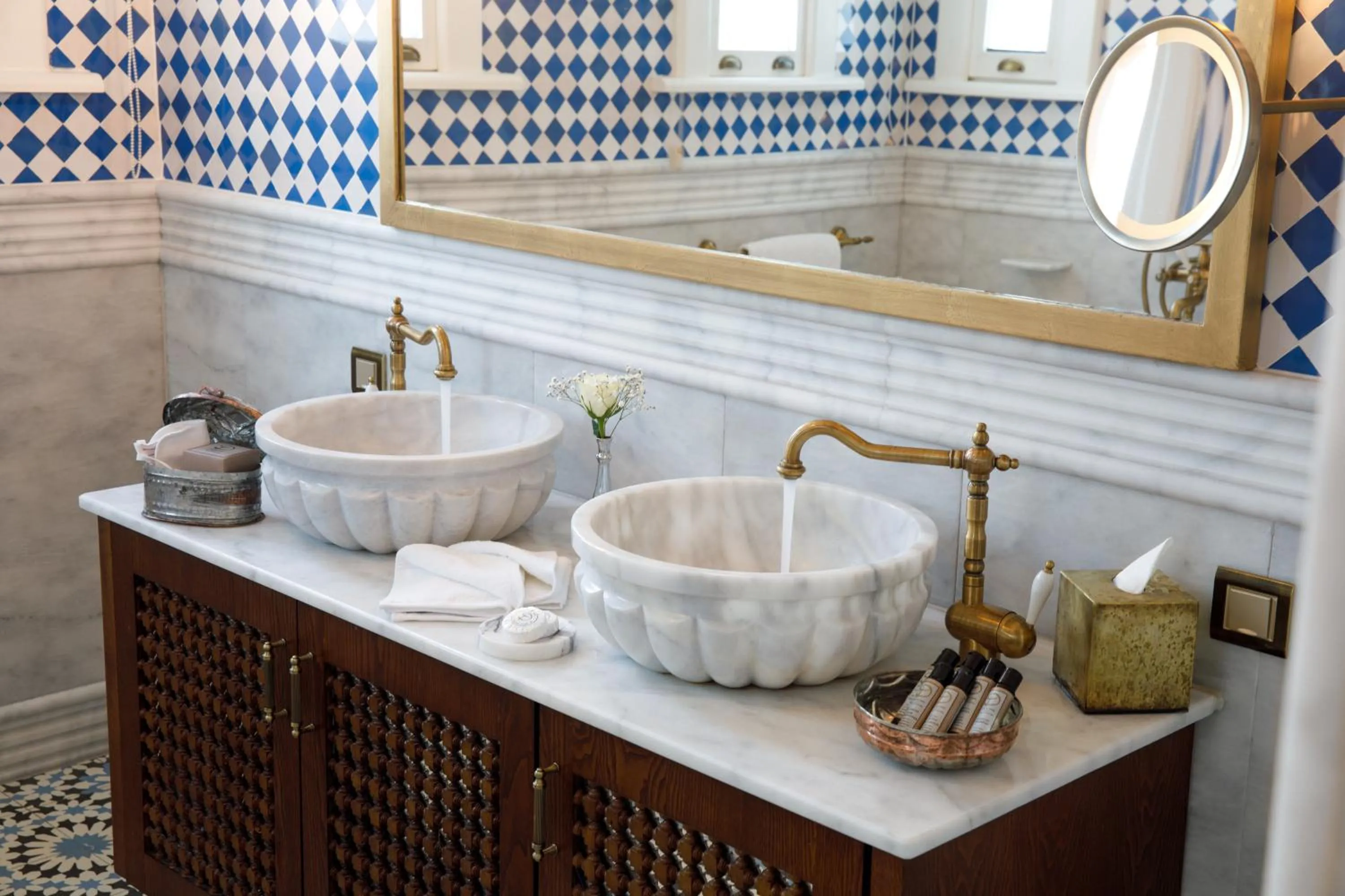 Bathroom in Hagia Sofia Mansions Istanbul, Curio Collection by Hilton