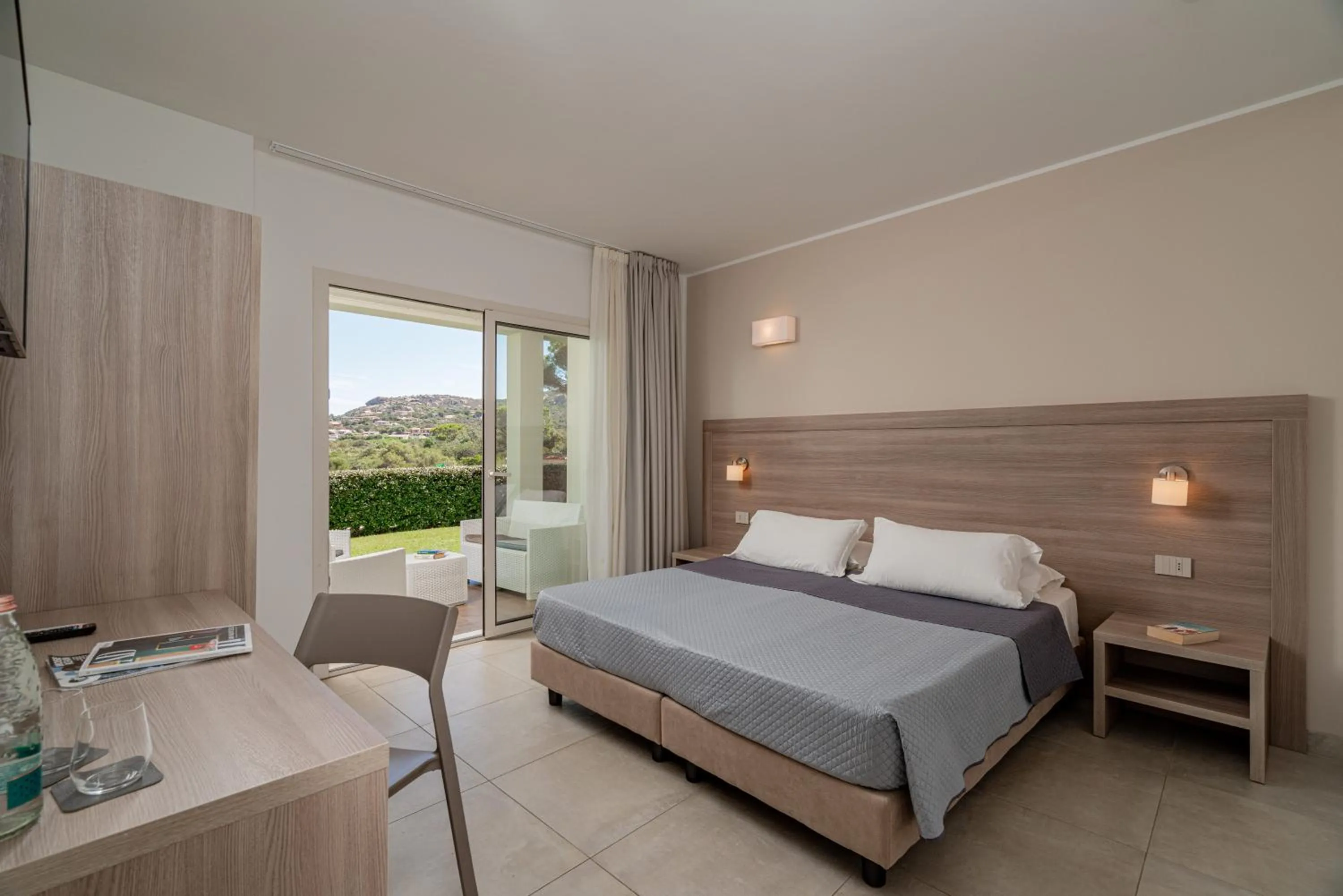 Bedroom, Bed in Club Esse Cala Bitta