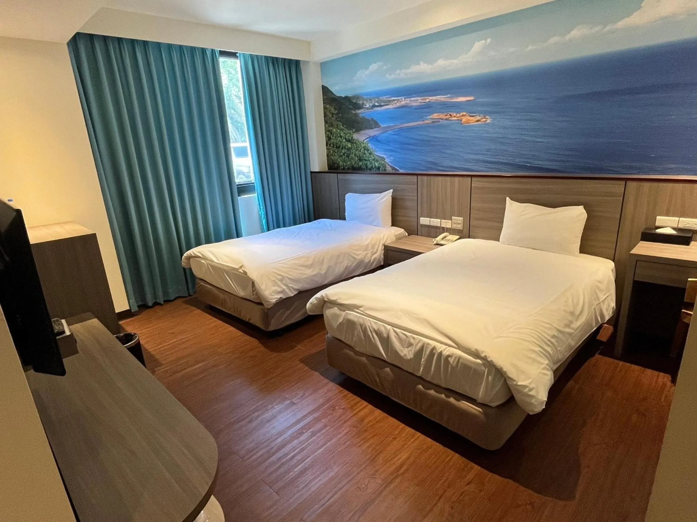 Photo of the whole room, Bed in CHIILIH HOTEL- Su ao
