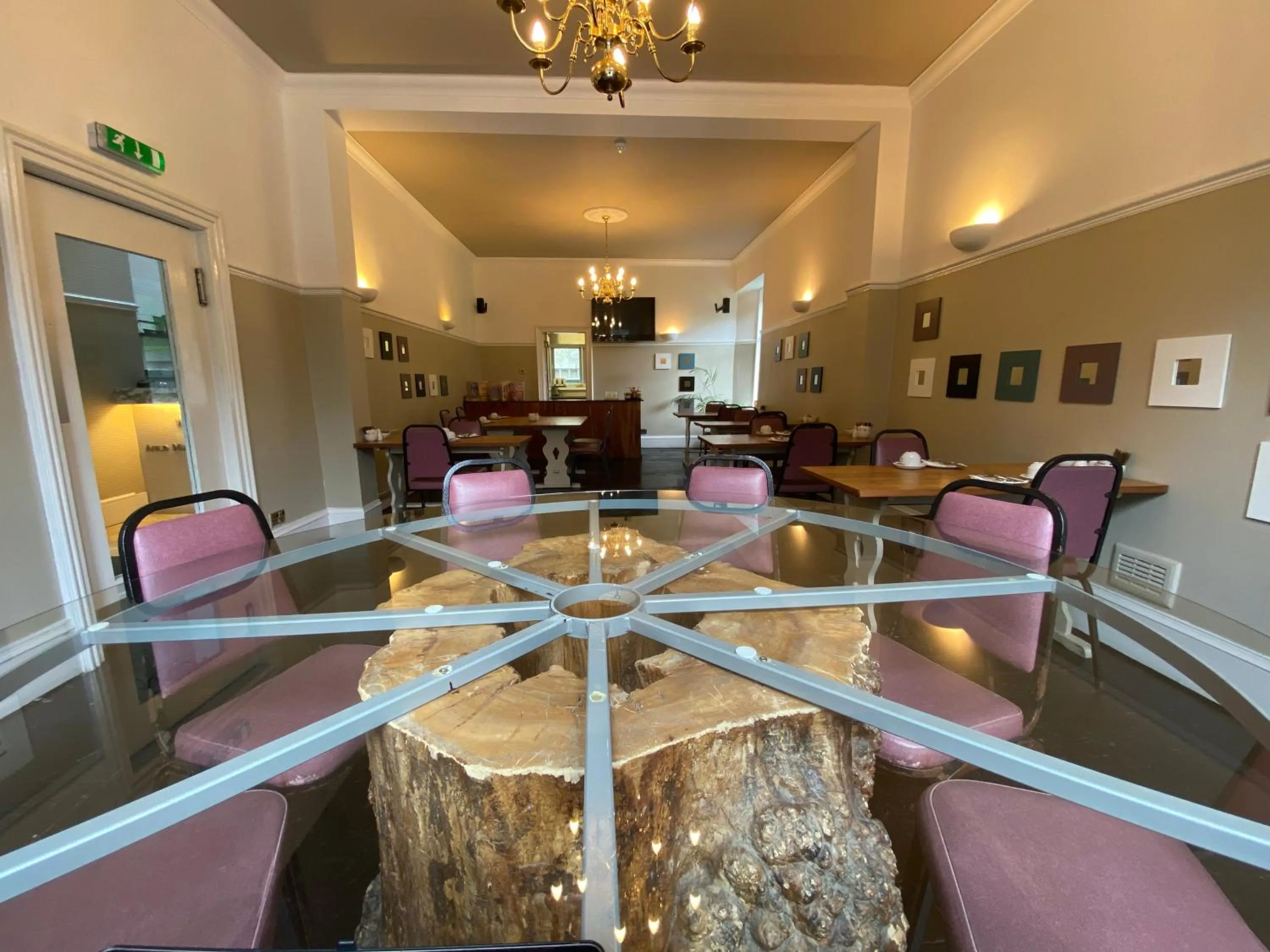 Lounge or bar in Auld Mill House Hotel