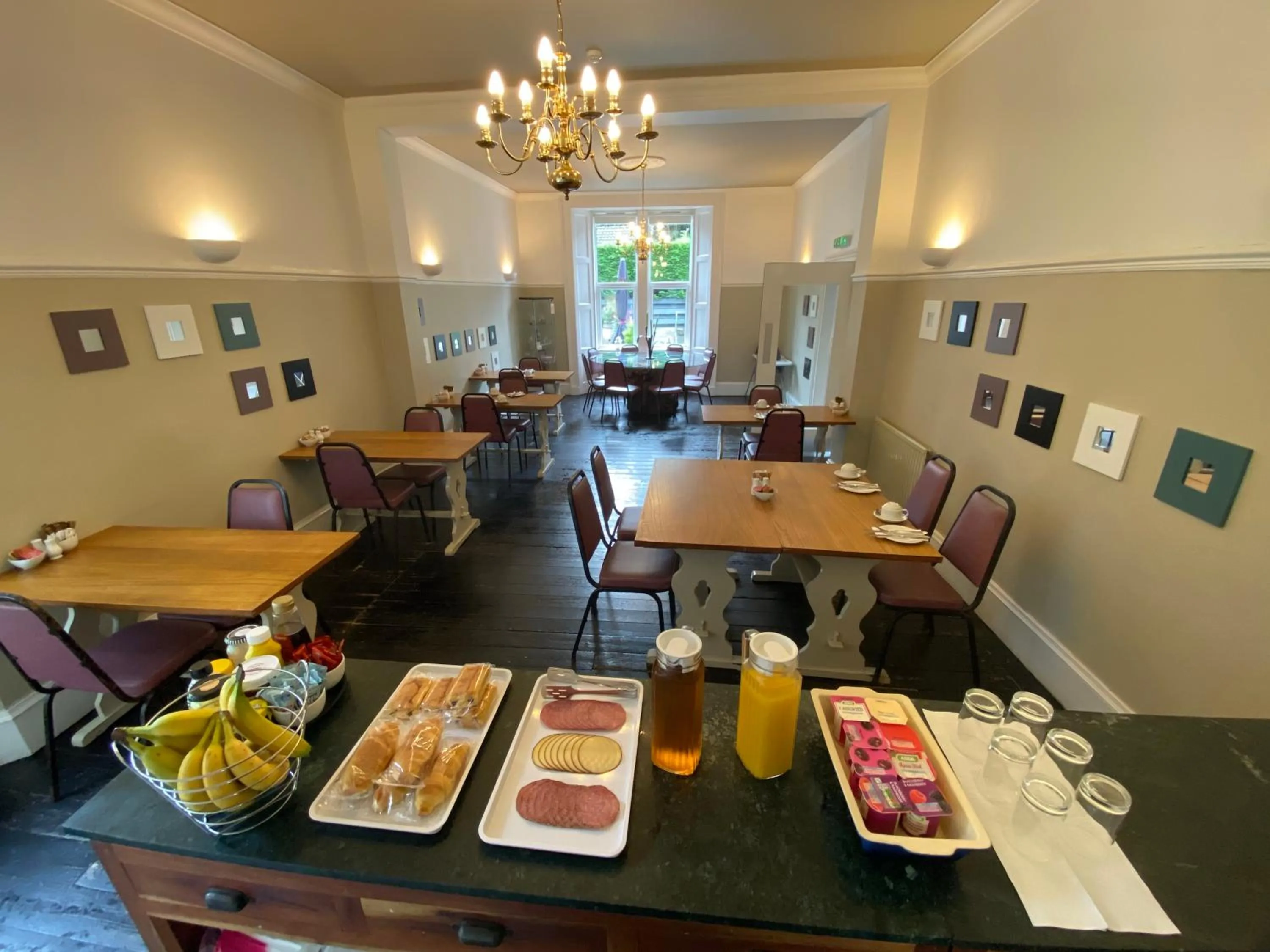 Breakfast in Auld Mill House Hotel