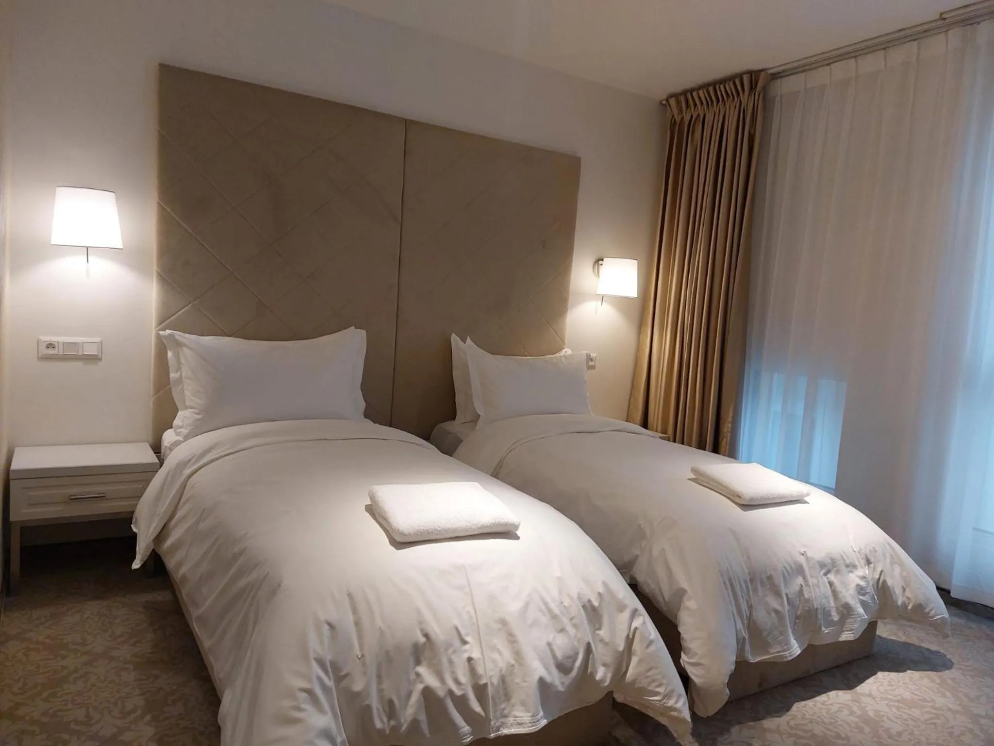 Photo of the whole room, Bed in Hotel Arcade