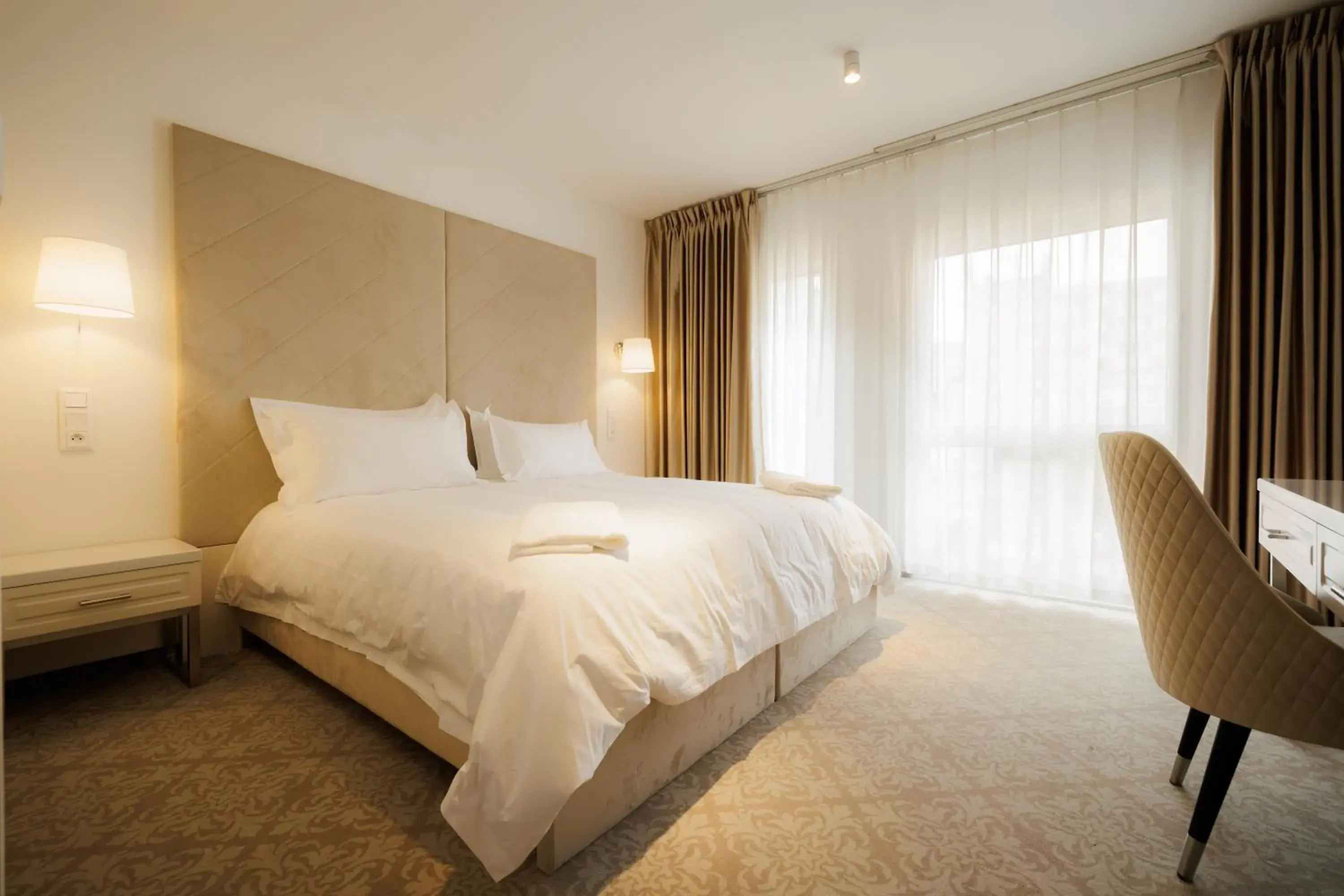 Superior King - single occupancy in Hotel Arcade Superior King - single occupancy in Hotel Arcade