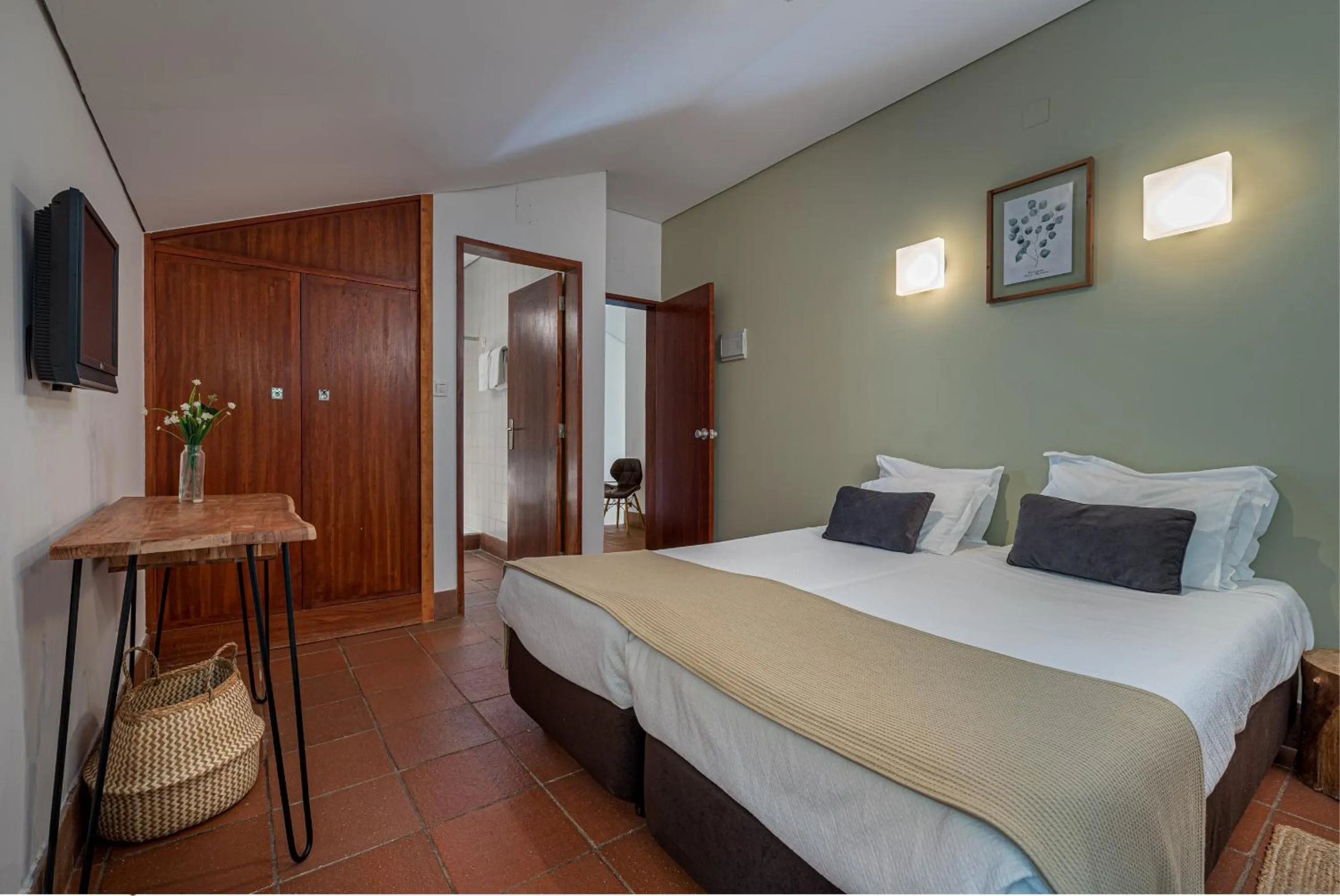 Bedroom, Bed in Alamal River Club