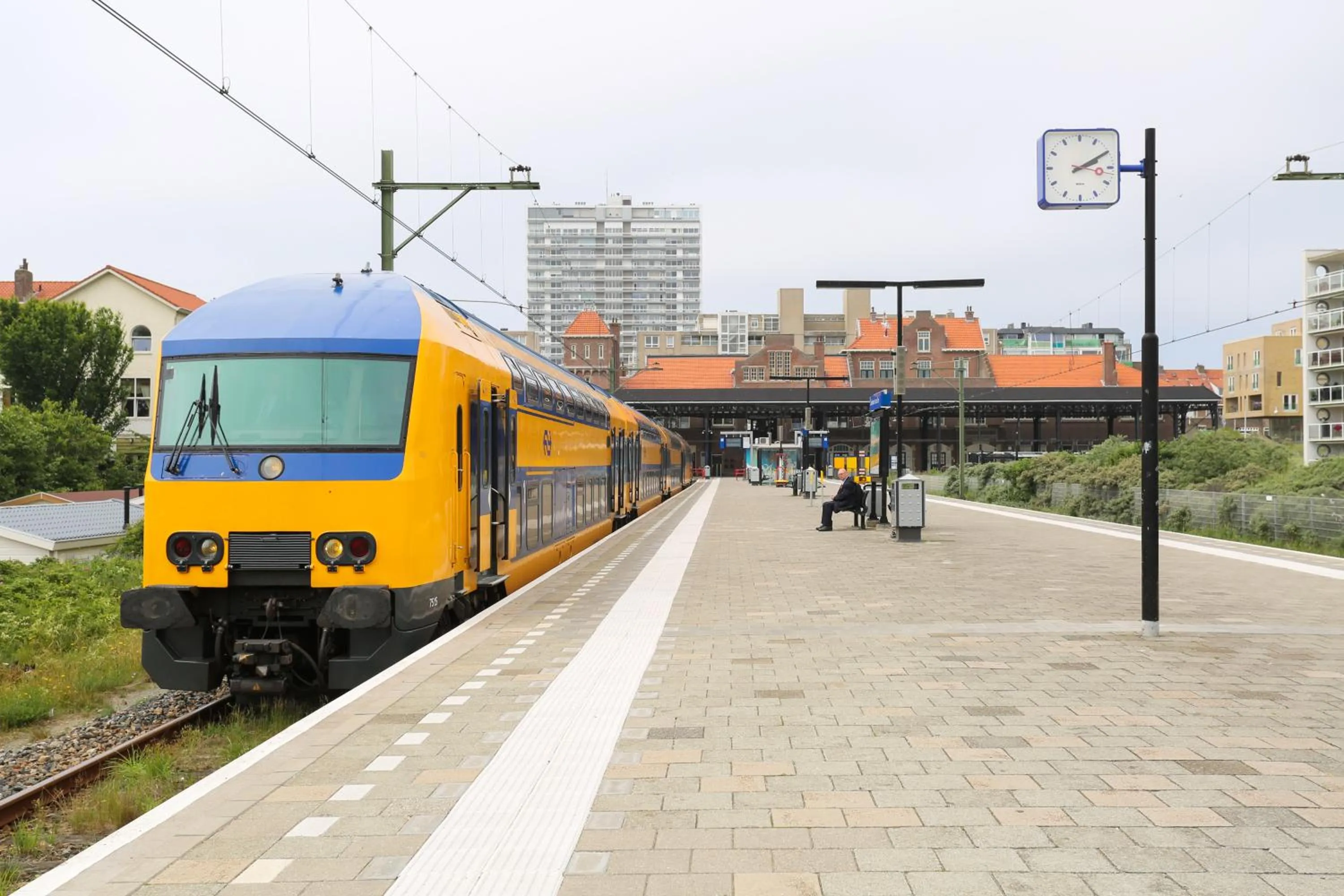 Neighbourhood in Hotel La Rosa Amsterdam Beach