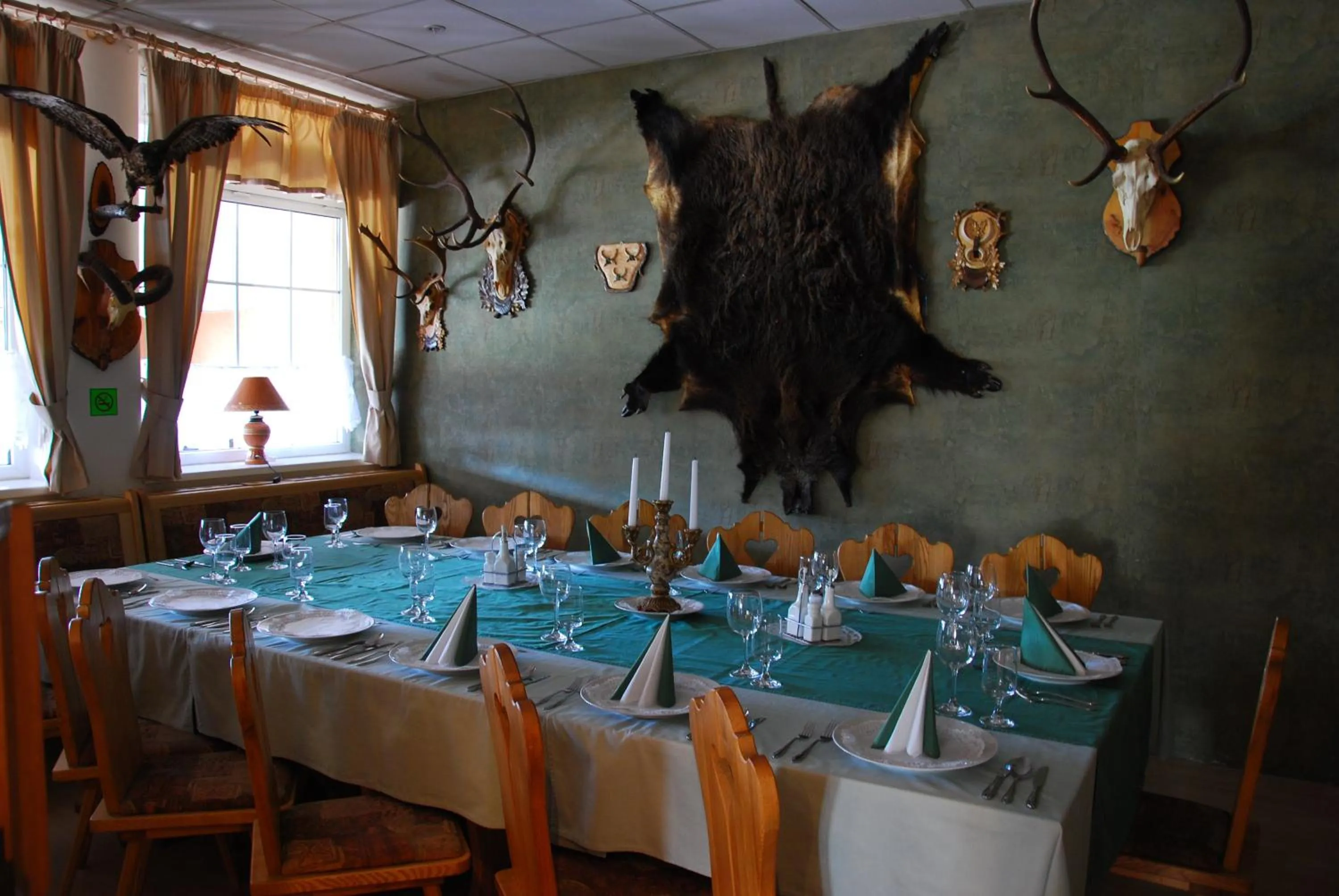 Restaurant/places to eat in Hotel Dominika