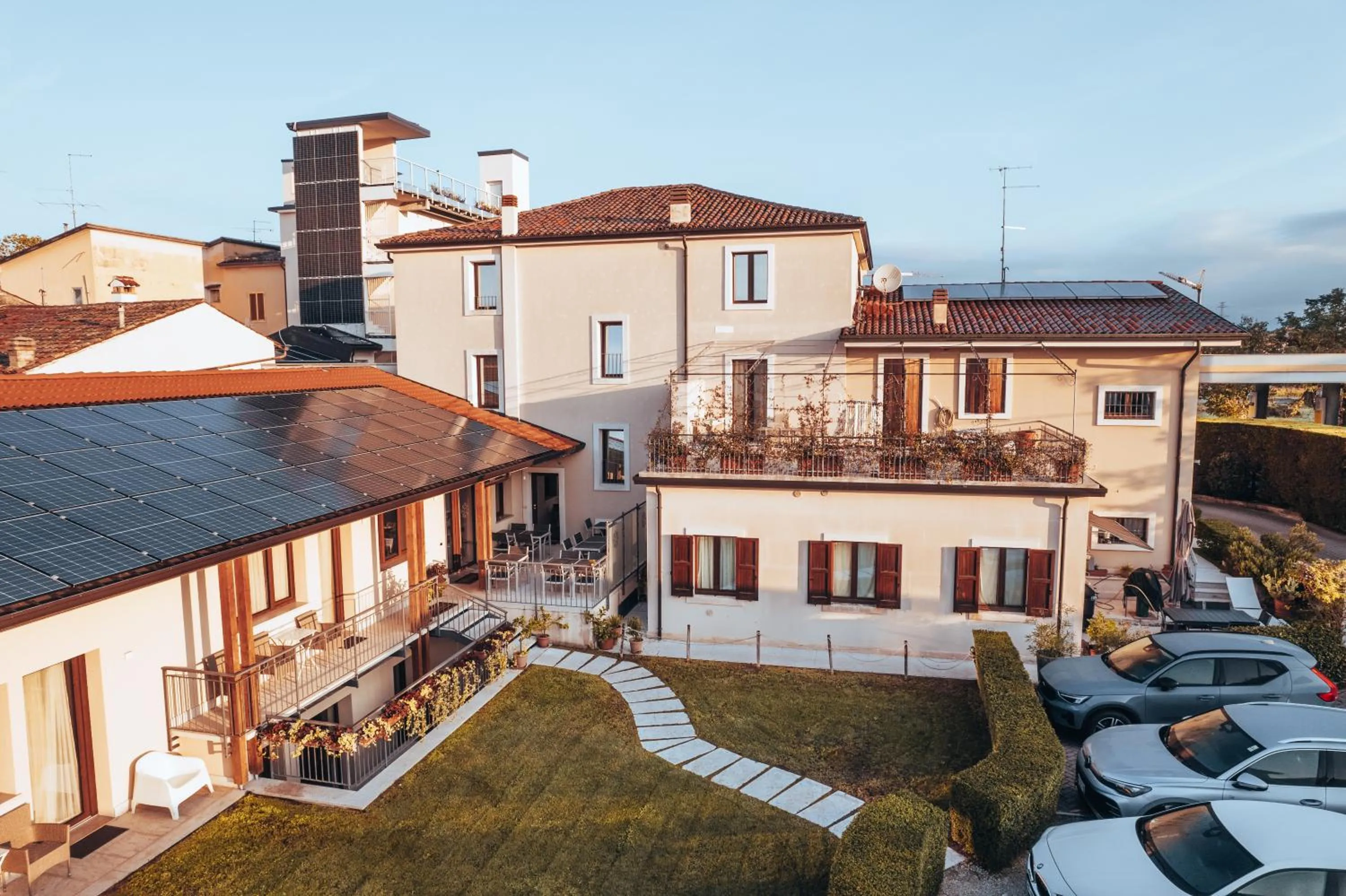 Property building in Garda Relais