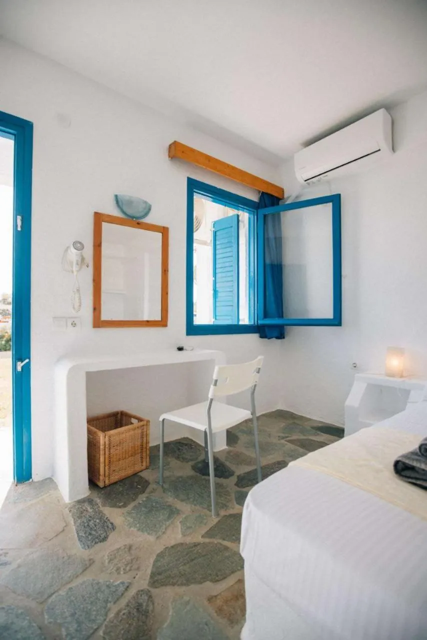 Bed in Lagada Beach Hotel