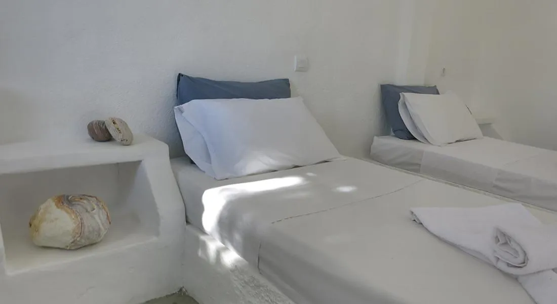 Bed in Lagada Beach Hotel