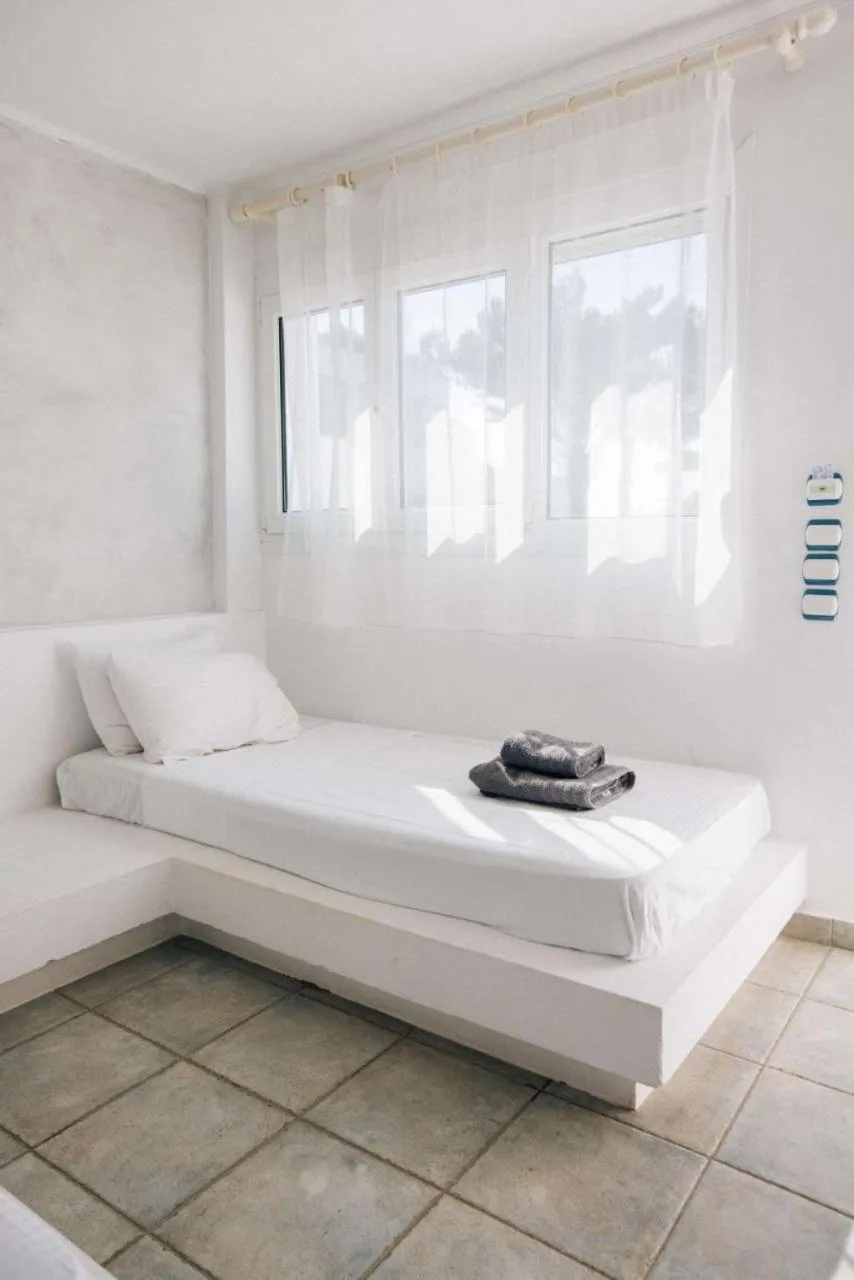 Bed in Lagada Beach Hotel