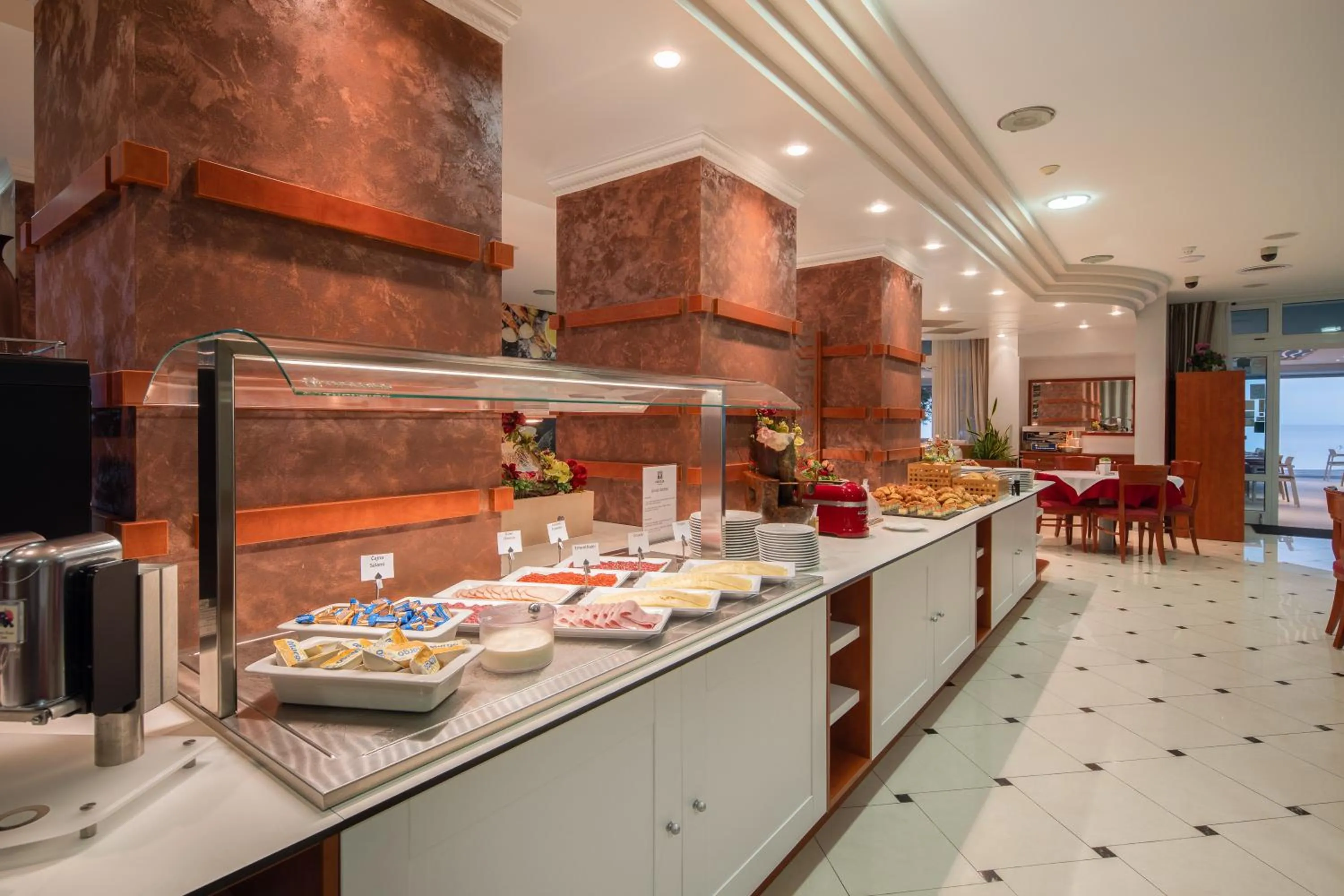 Breakfast in Hotel Tamaris