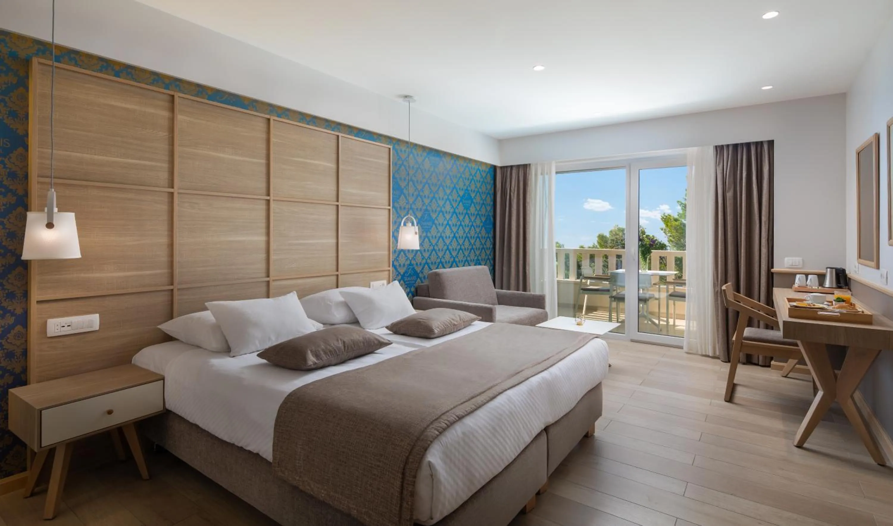 Bed in Hotel Tamaris