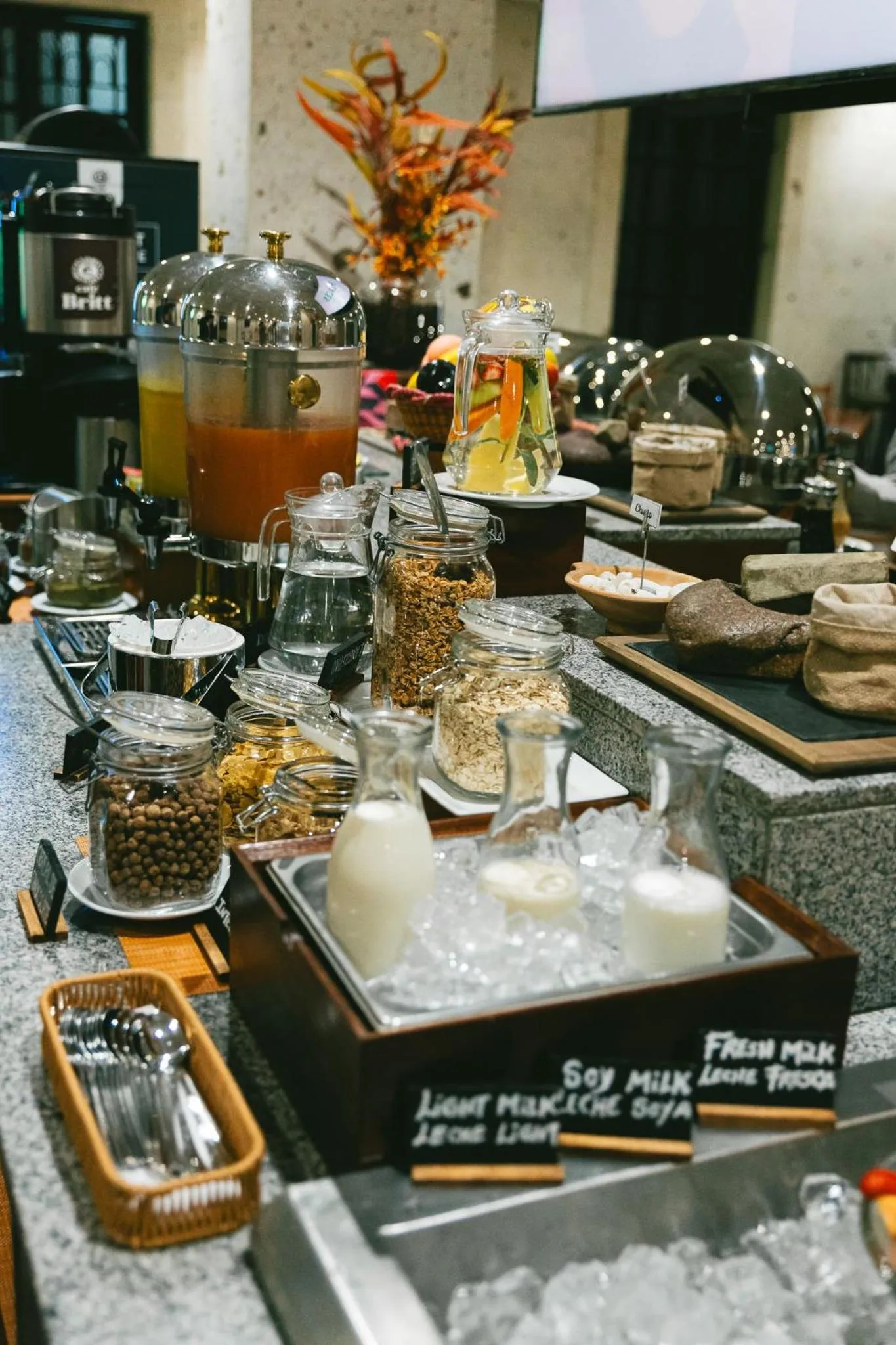 Buffet breakfast in Casa Andina Standard Arequipa