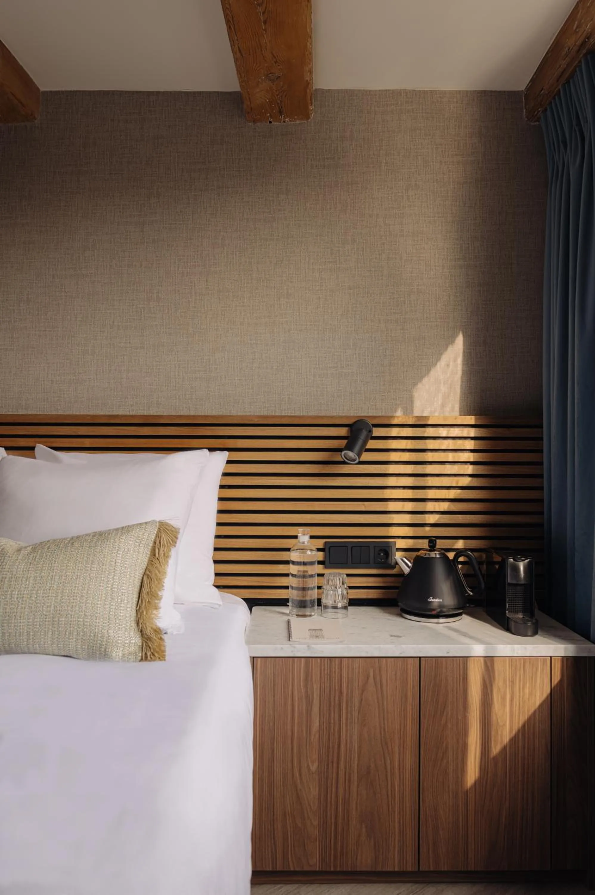 Bed in Adam's Canal House