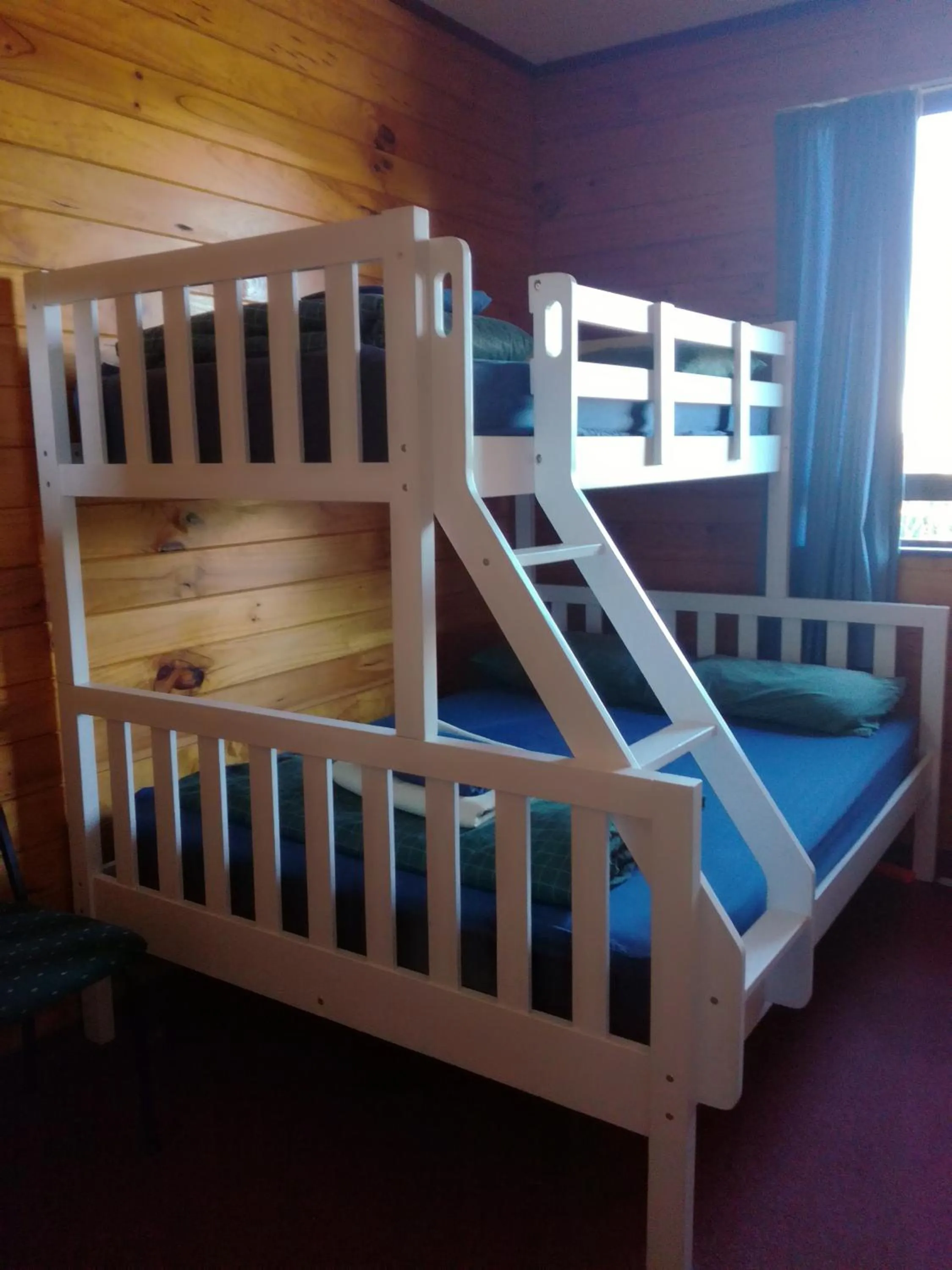 Bed in JunoHall Backpackers