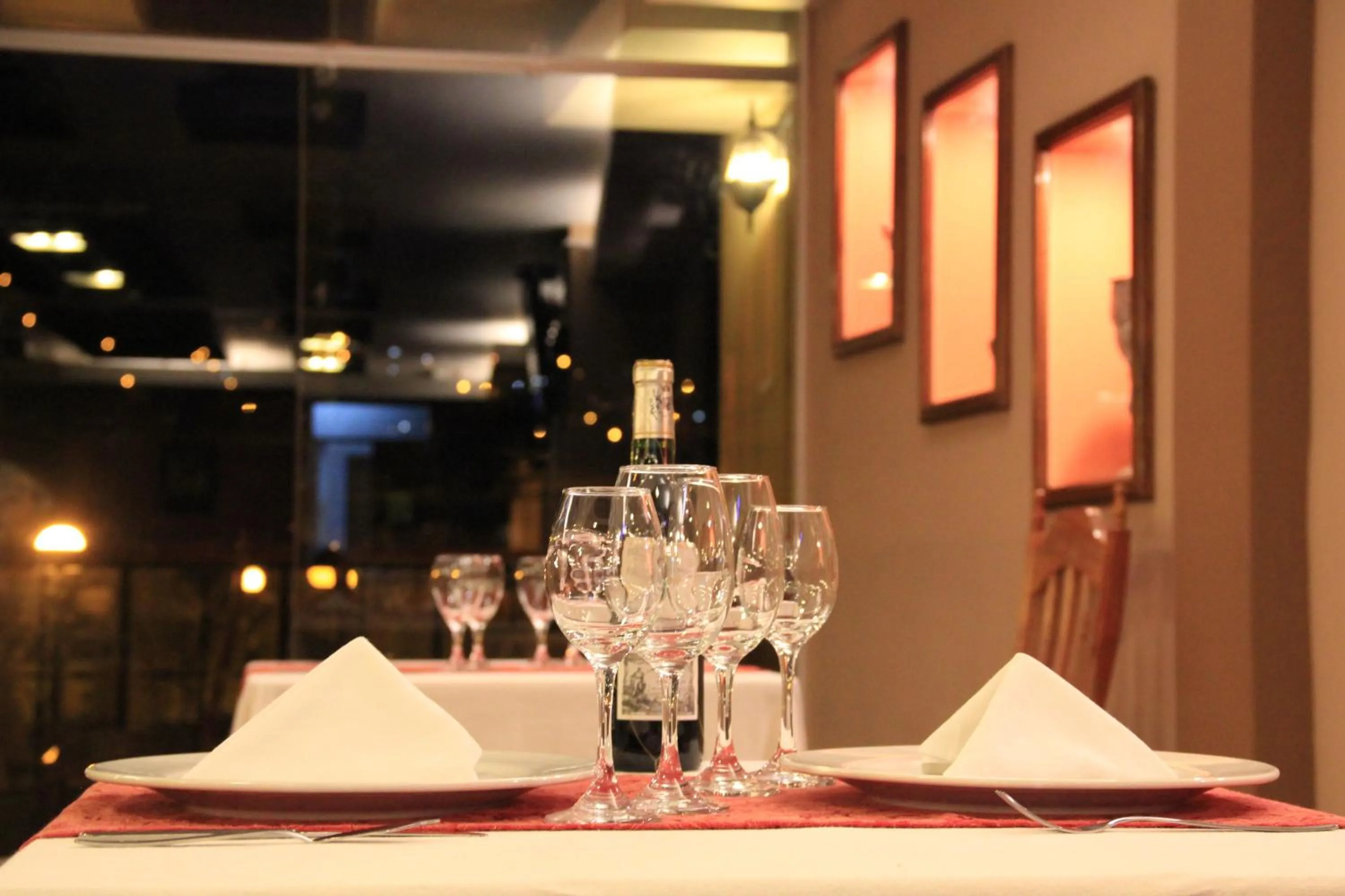 Restaurant/places to eat in Conde de Lemos Hotel