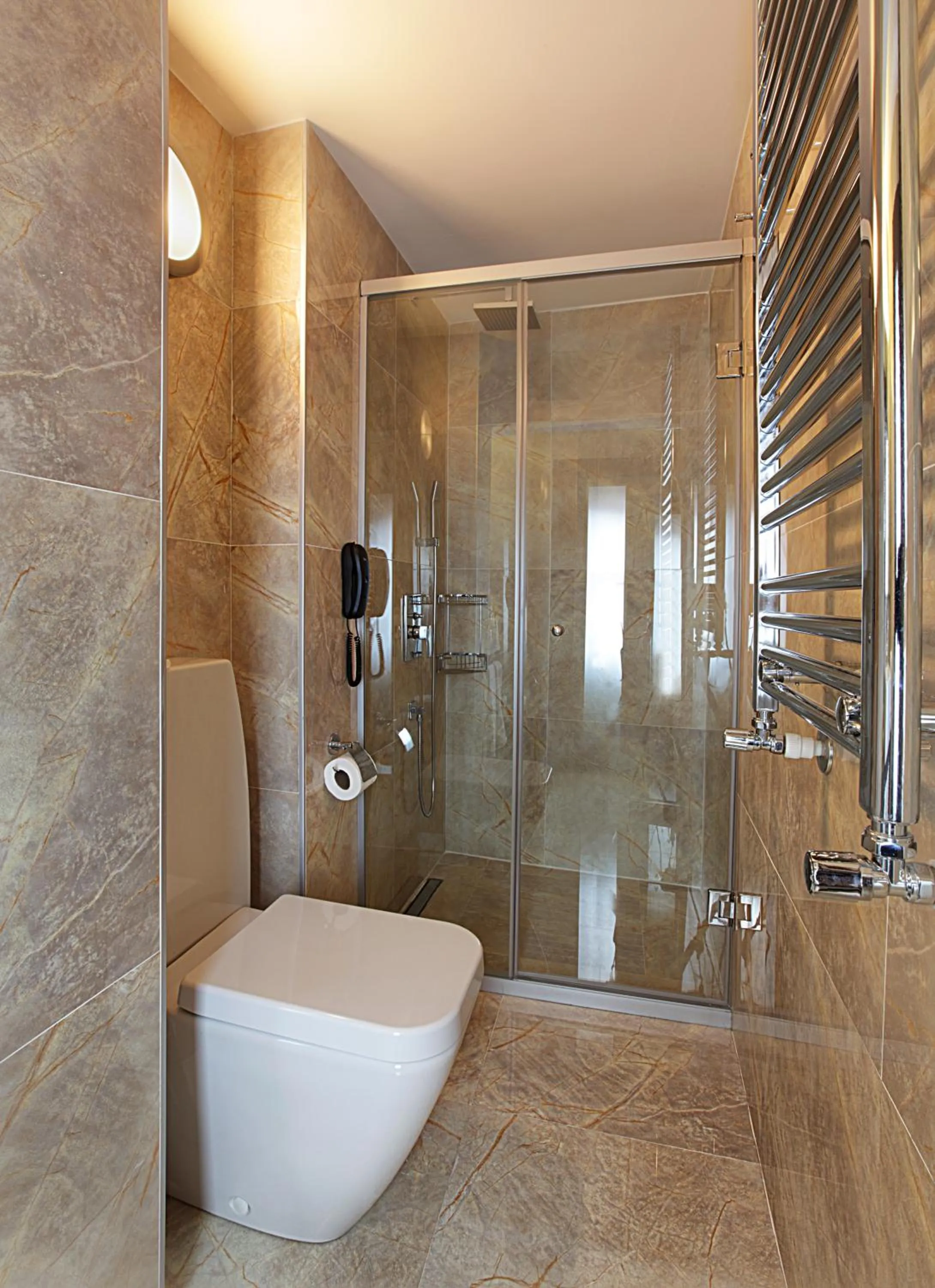 Toilet in Jazz Hotel Nisantasi