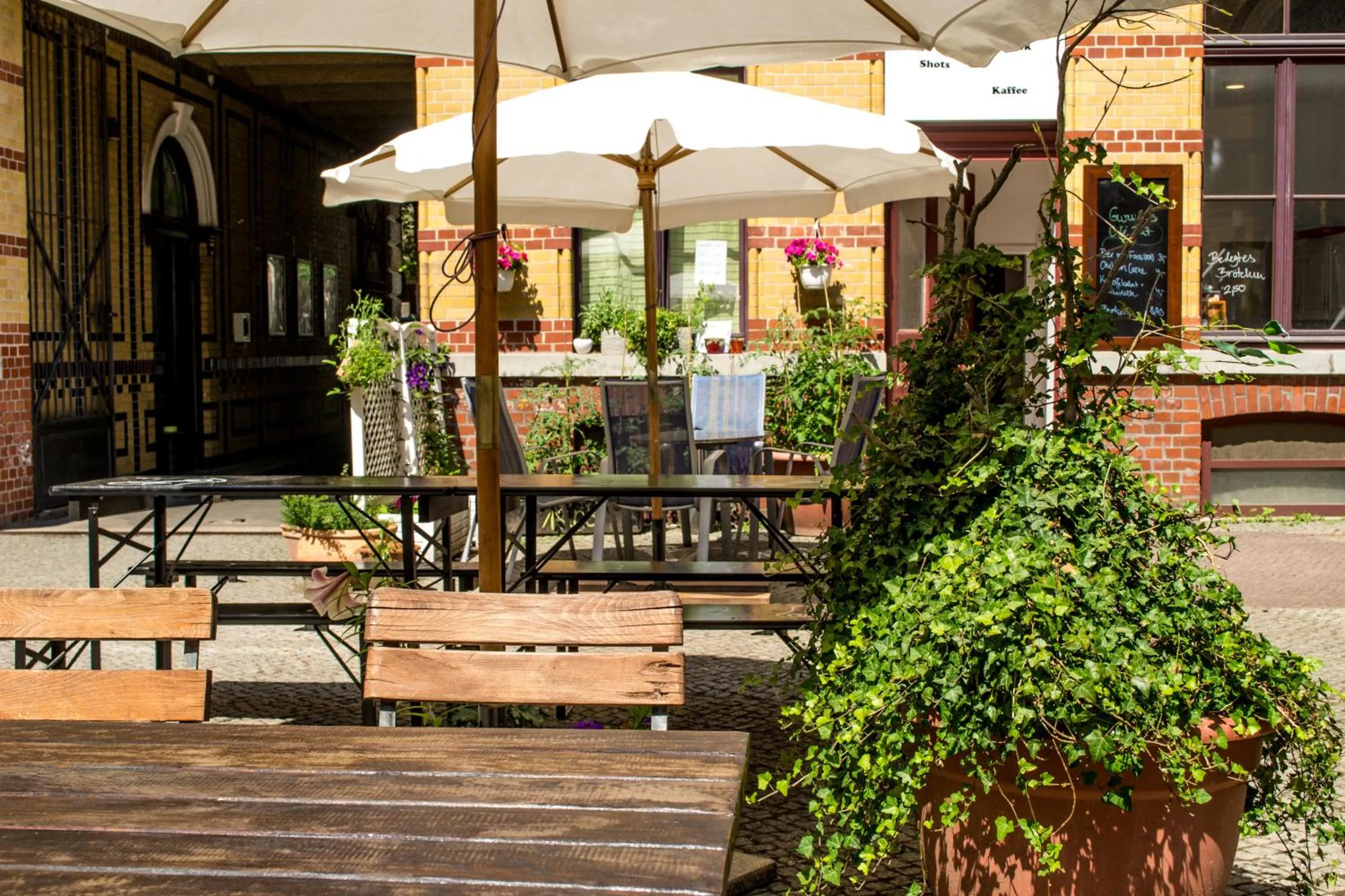 Patio in Gwuni Mopera