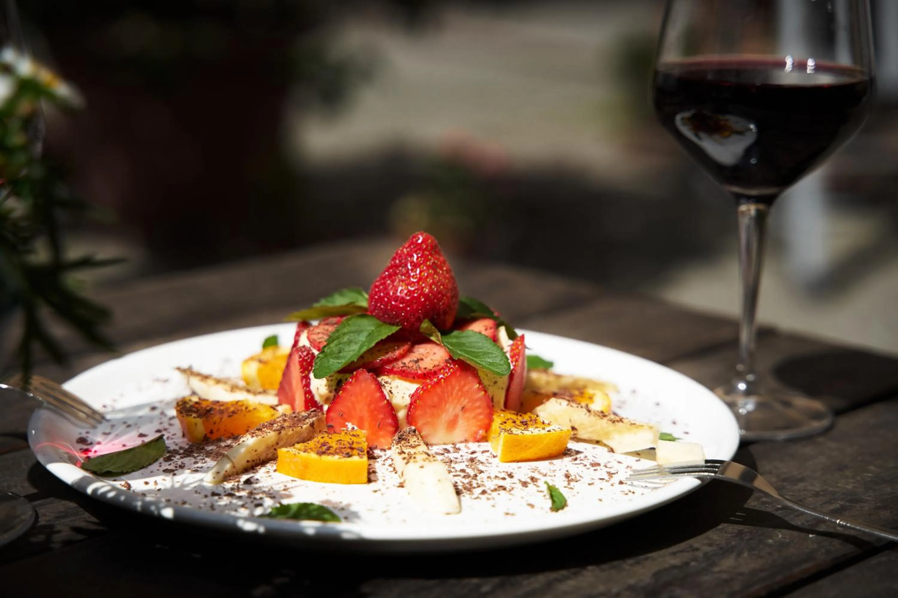 Lunch in Gwuni Mopera