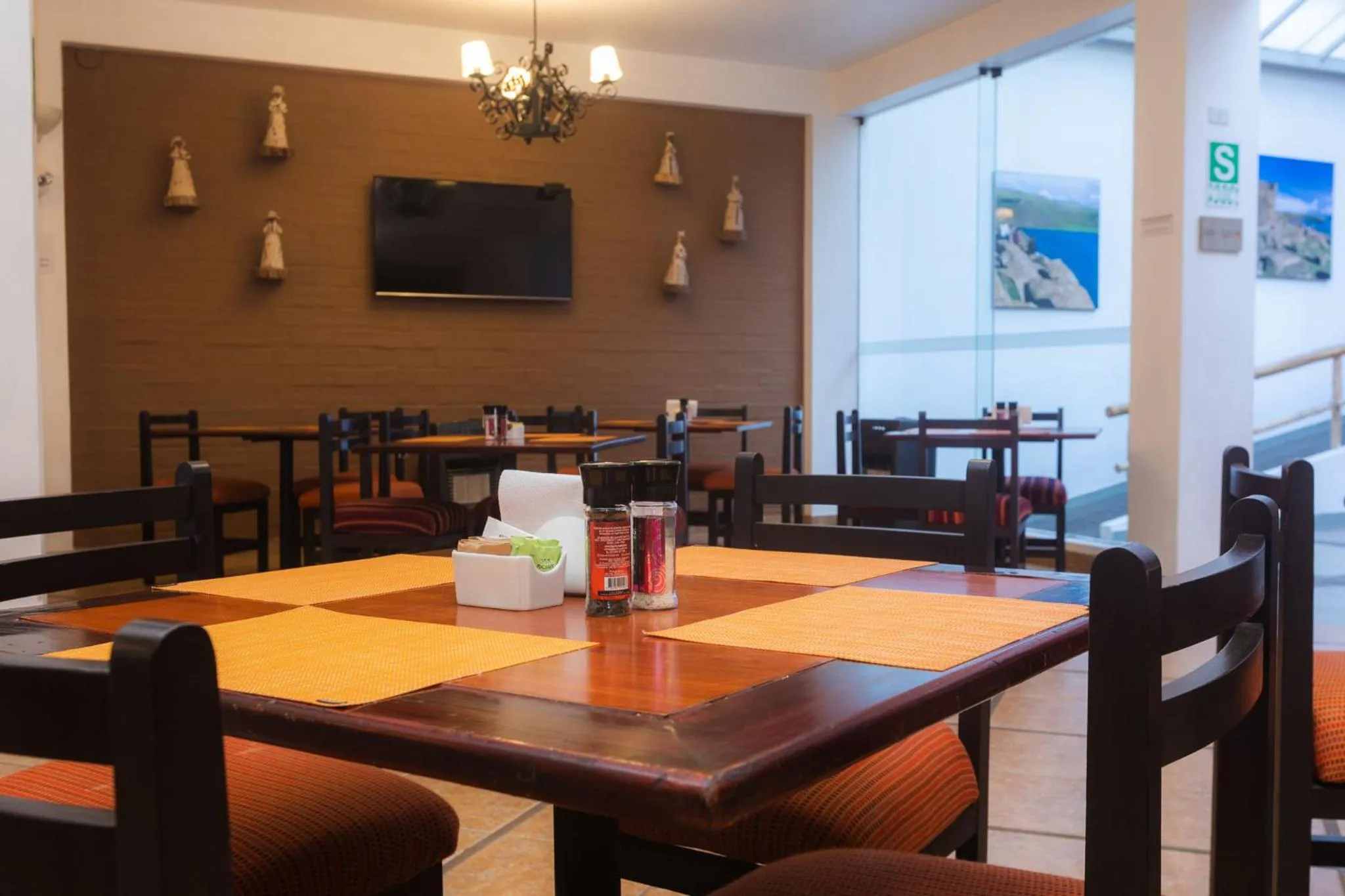 Restaurant/places to eat in Casa Andina Standard Puno