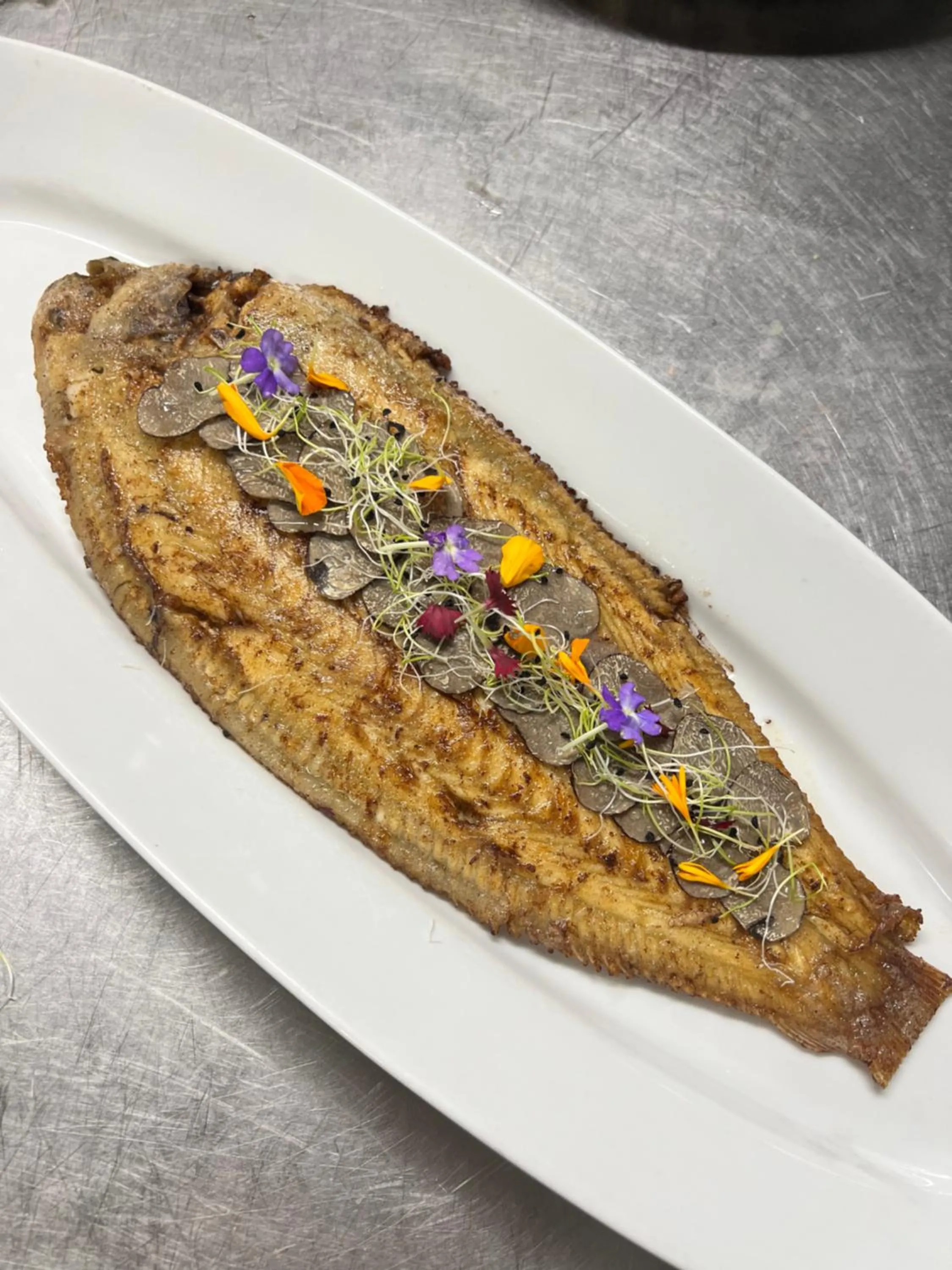 Restaurant/places to eat in Logis Hôtel & Restaurant Mediterranee