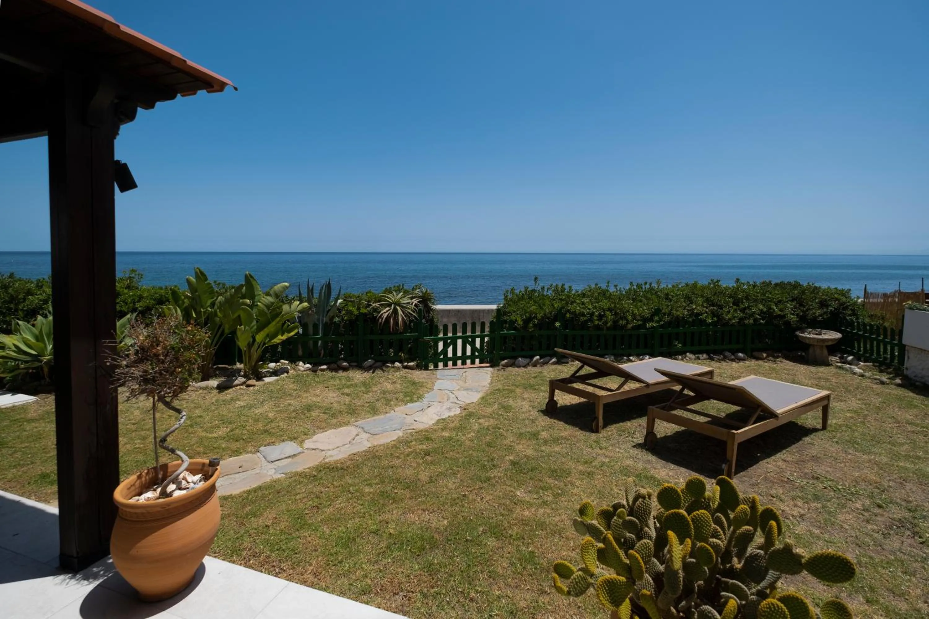 Beach Villa Dorada