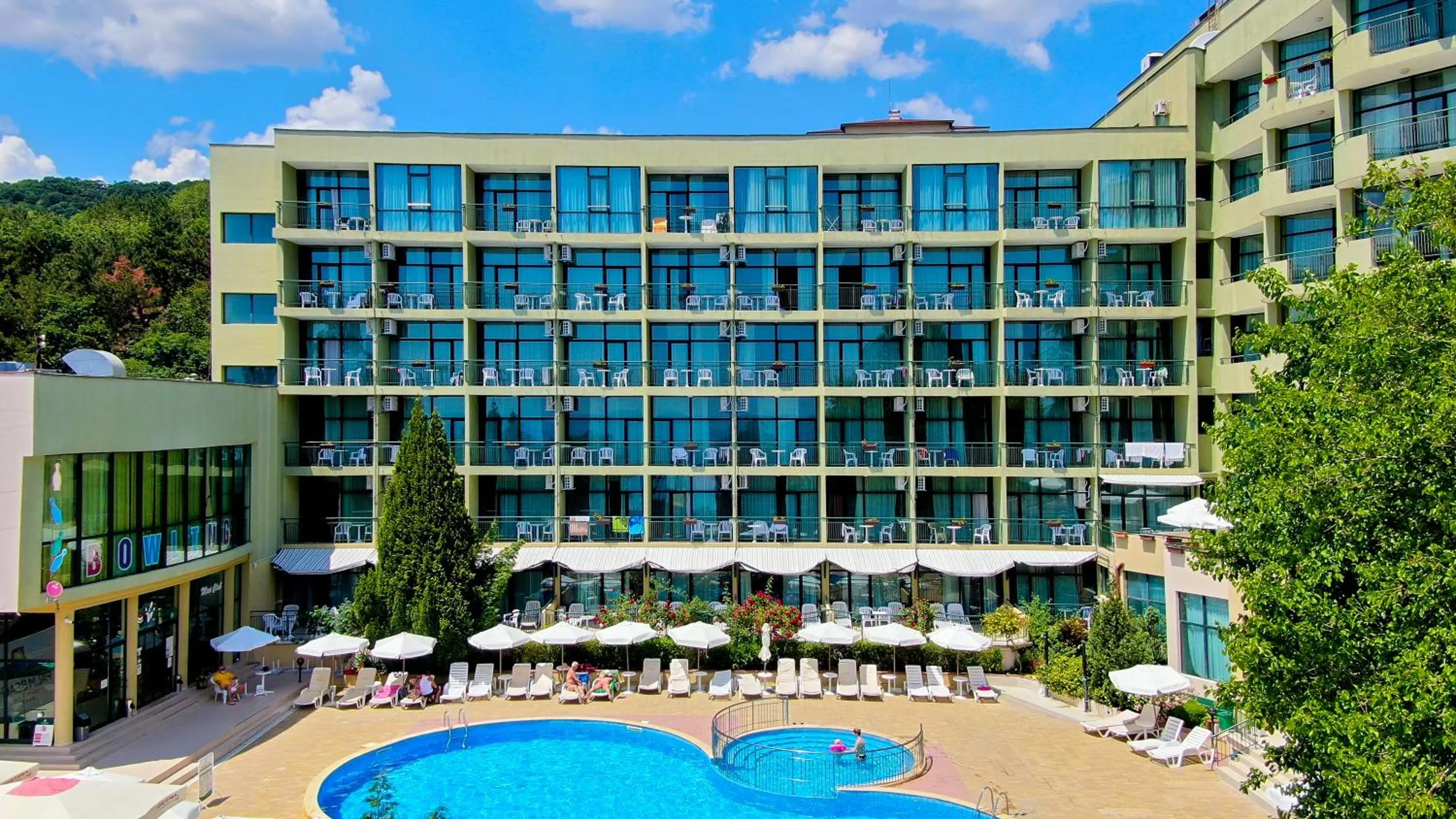 Property building in Palm Beach Hotel - All Inclusive with Free beach package & Private Beach