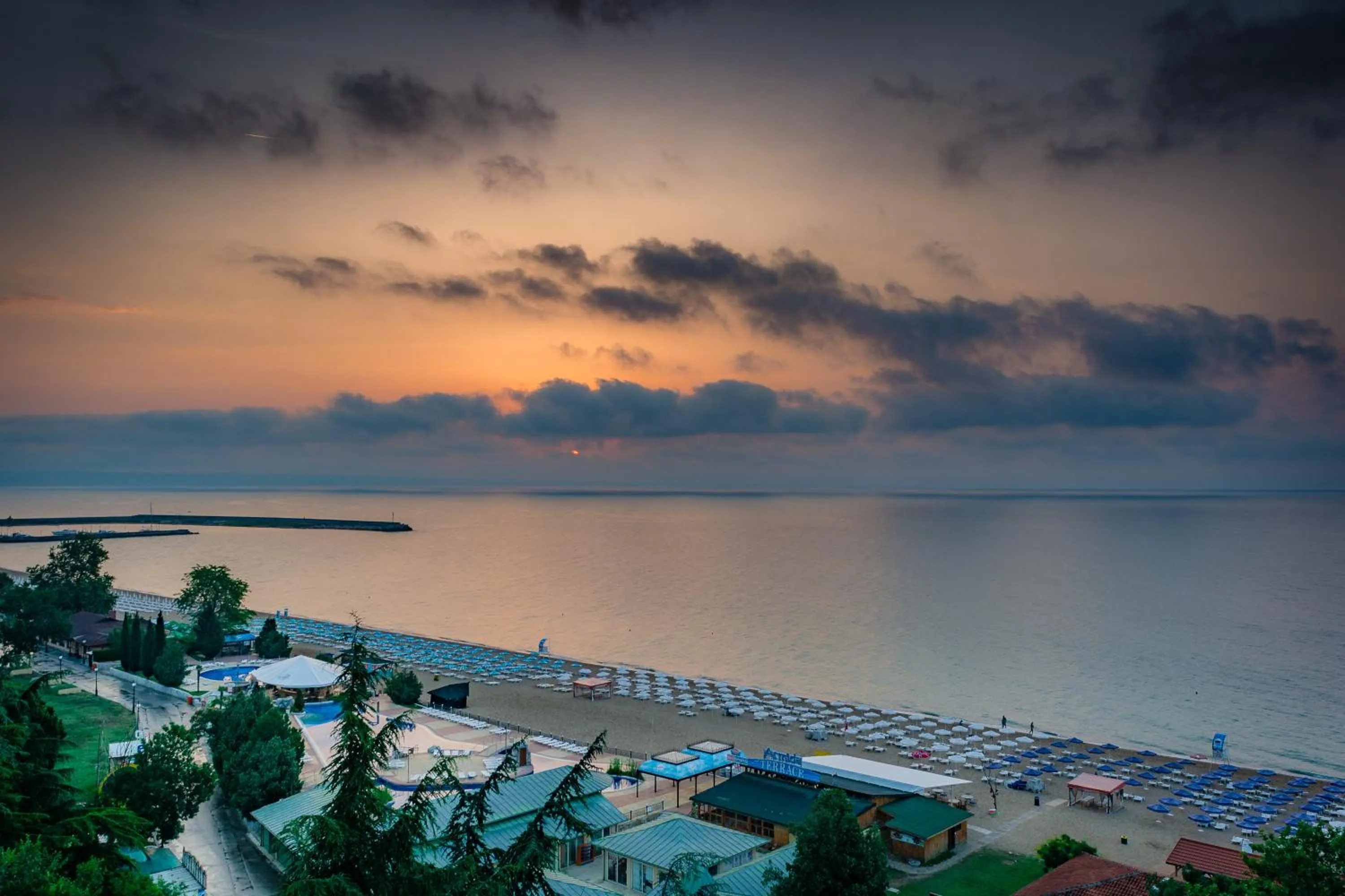 Sea view in Palm Beach Hotel - All Inclusive with Free beach package & Private Beach