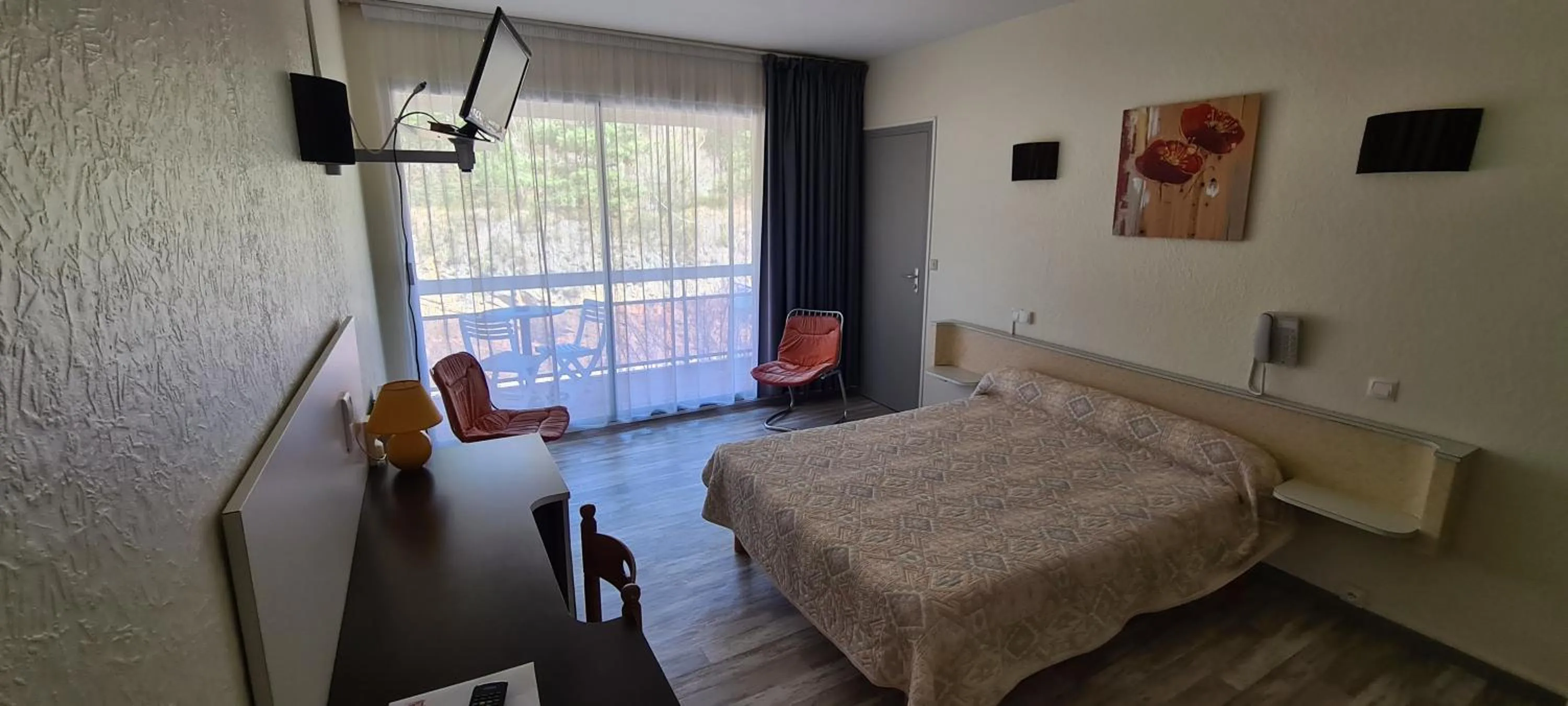 Bedroom, Bed in Garabit Hotel